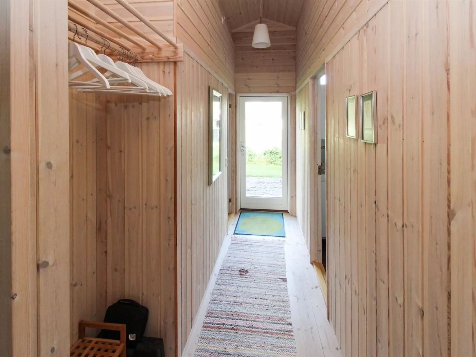 "Binta" - 600m from the sea-Binnen