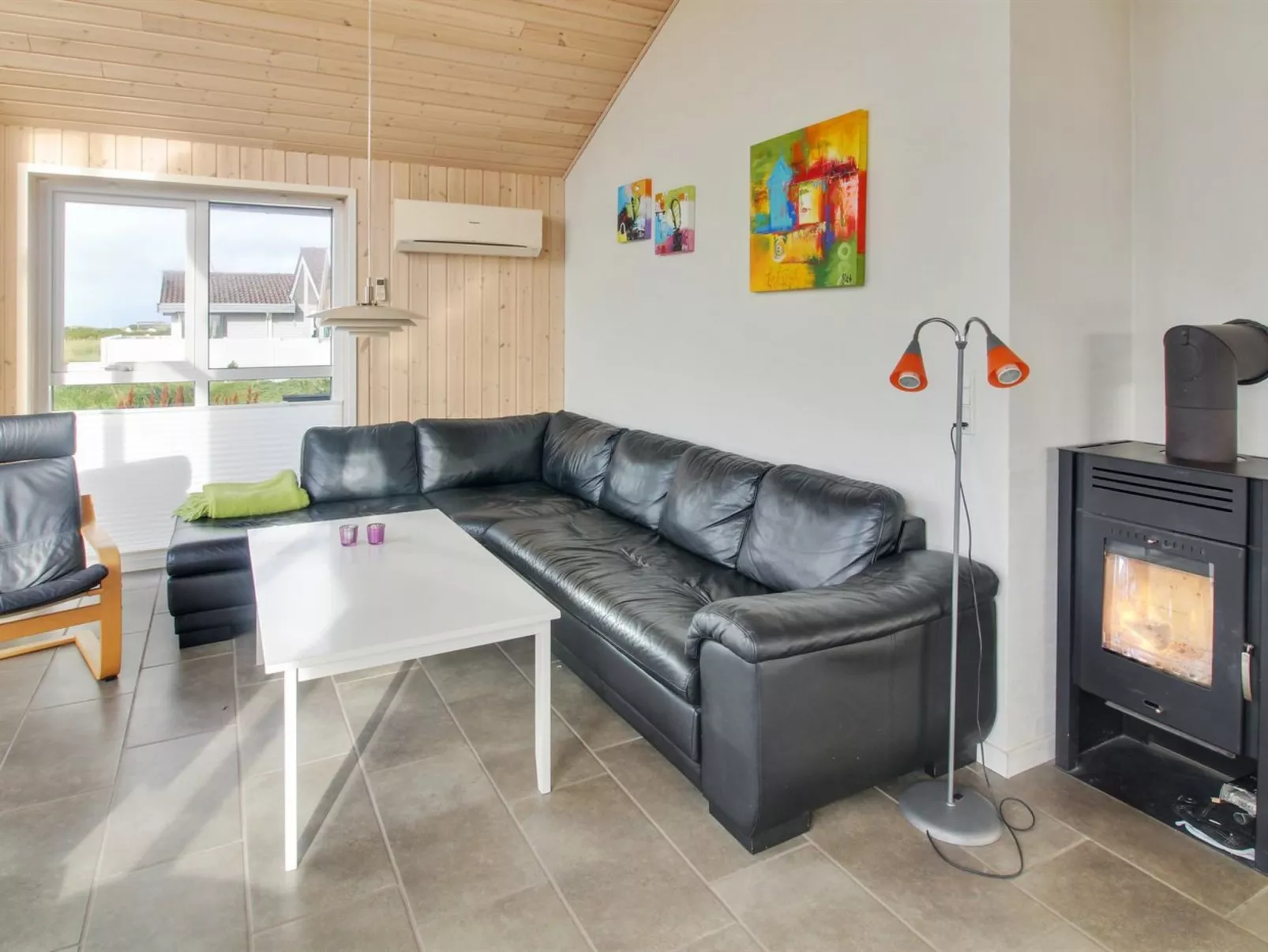 "Hornbogi" - 300m from the sea-Binnen