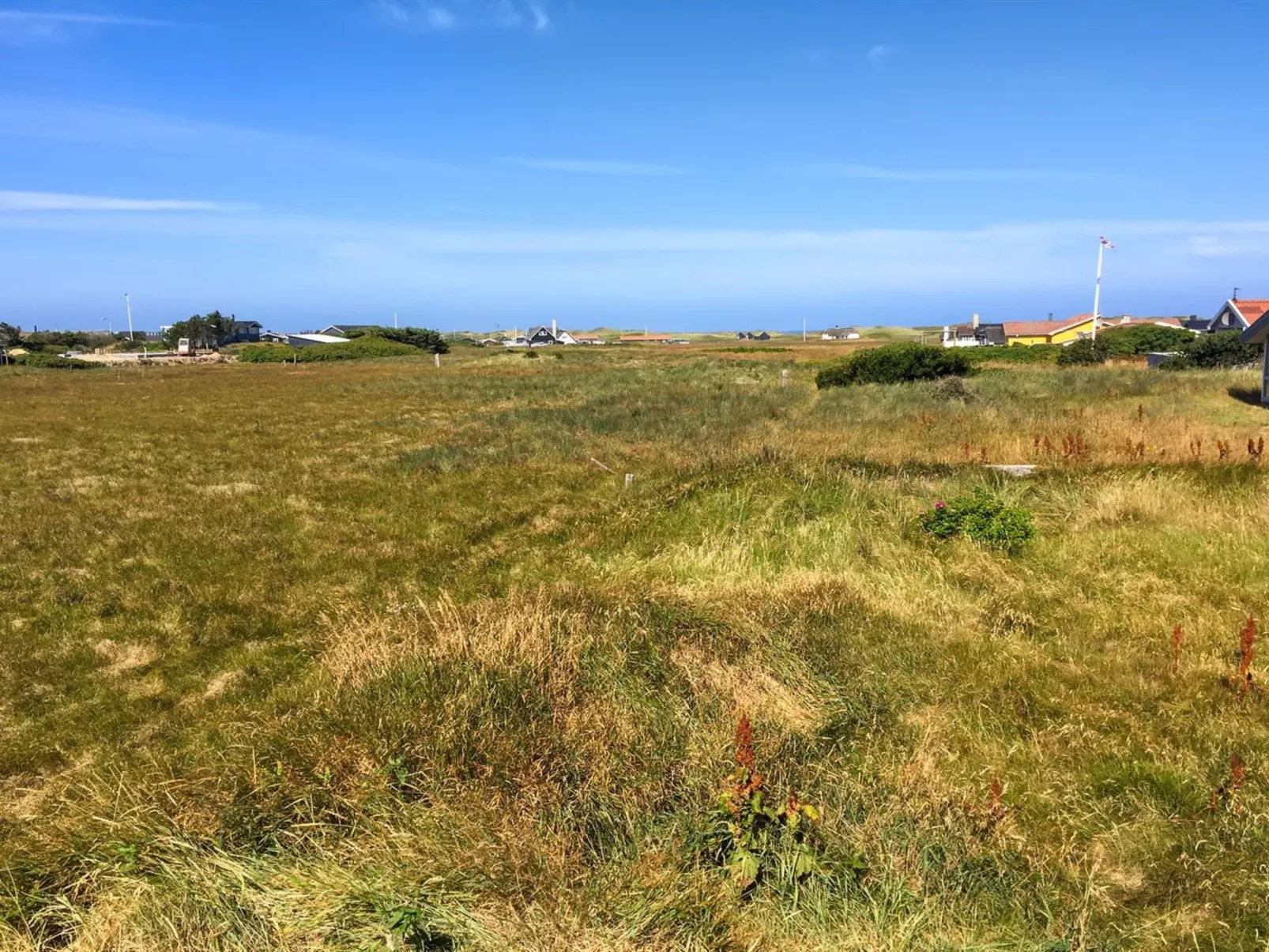 "Hornbogi" - 300m from the sea-Buiten