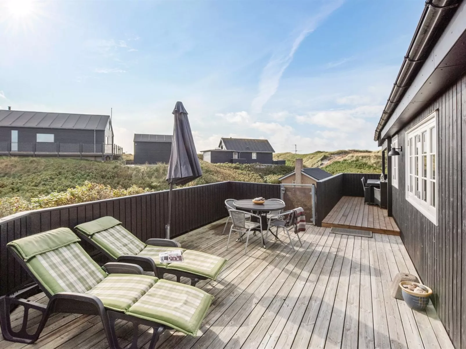 "Ayu" - 100m from the sea-Buiten