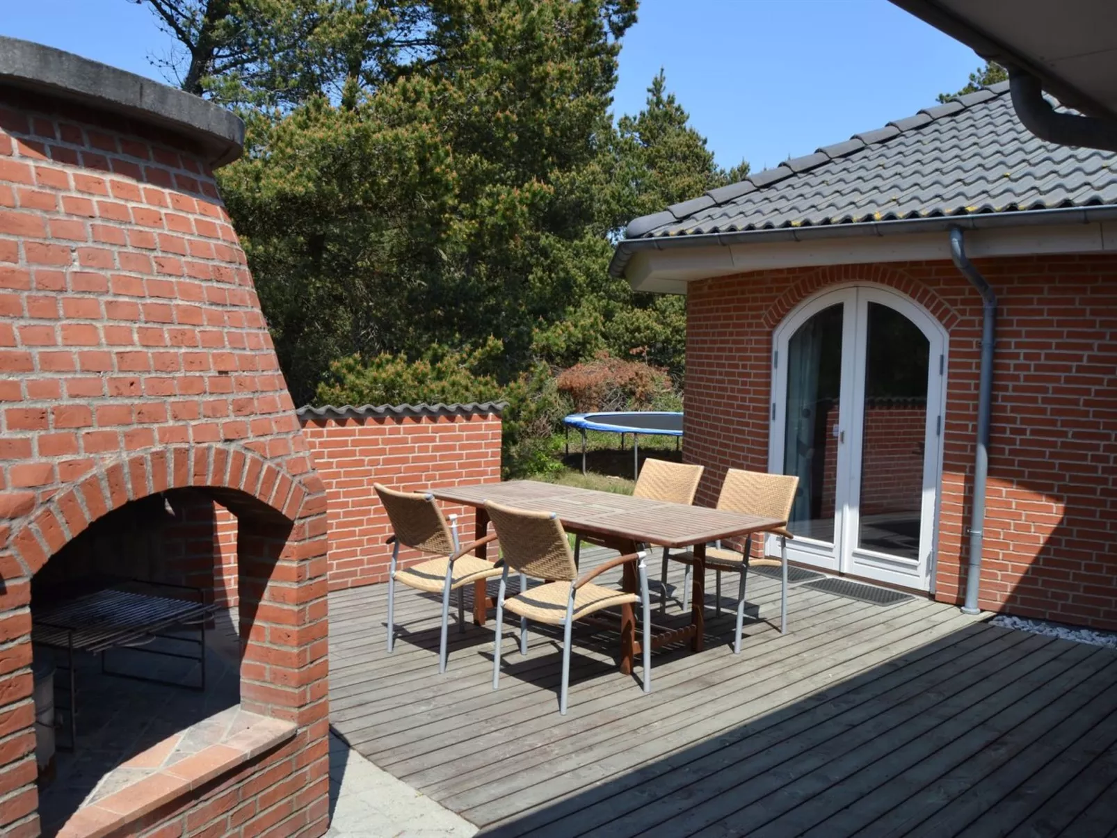 "Agusta" - 1.1km from the sea-Buiten