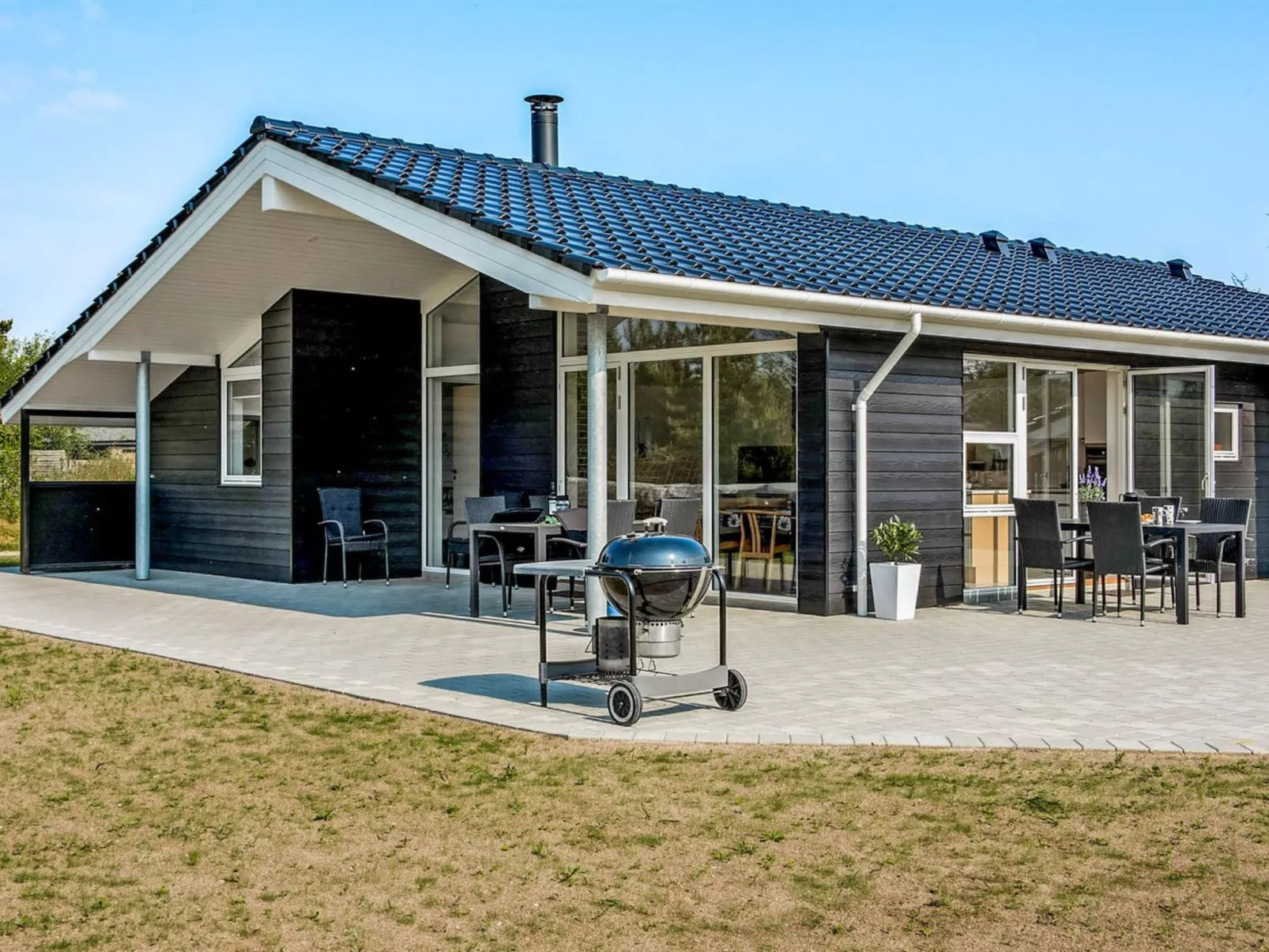 "Stacey" - 800m from the sea-Buiten