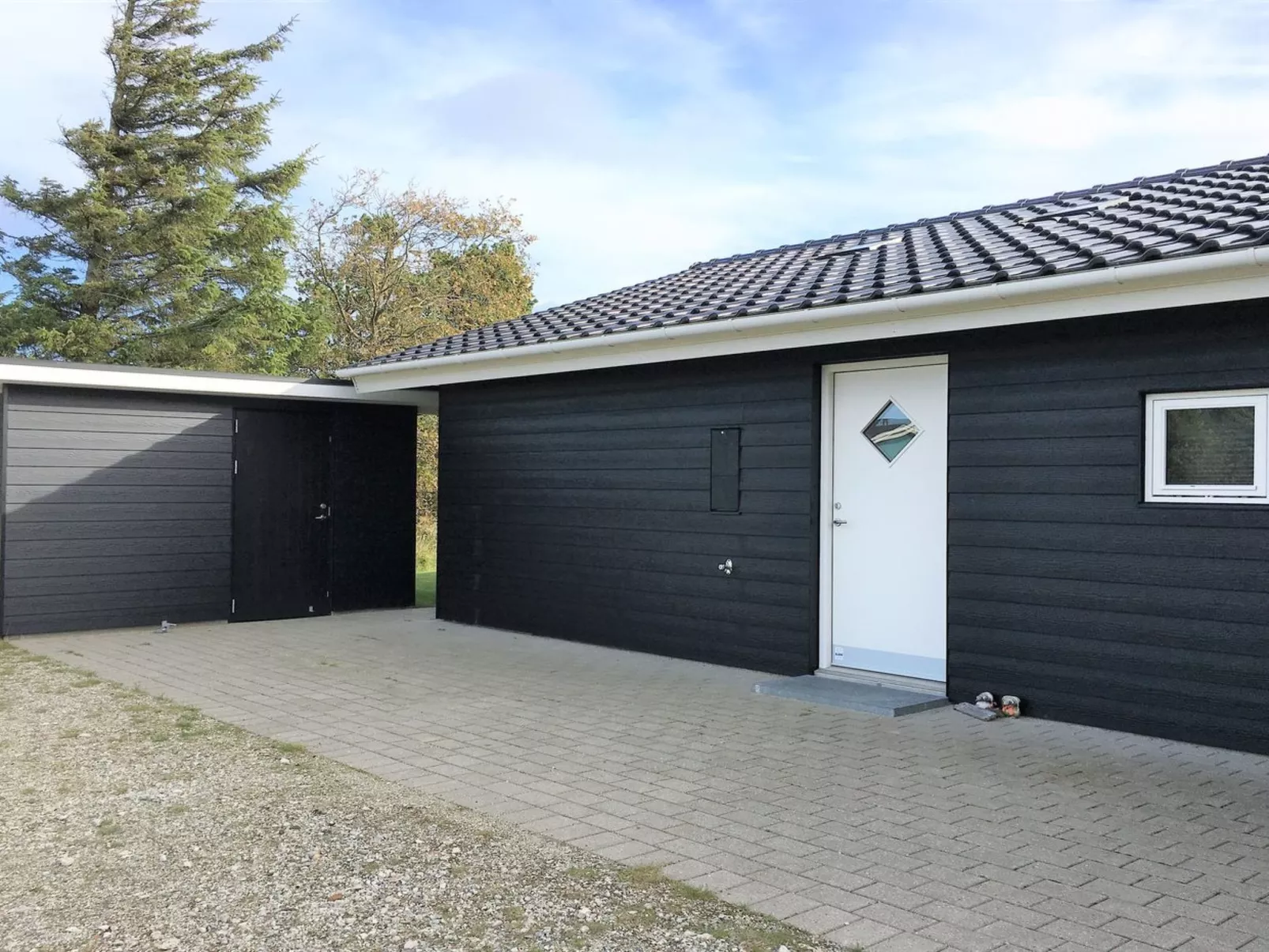 "Stacey" - 800m from the sea-Buiten