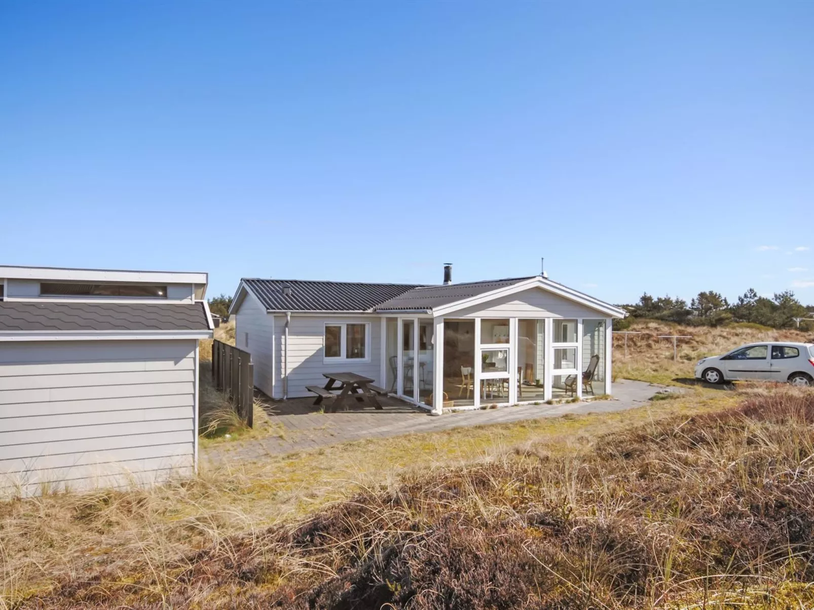 "Avelin" - 800m from the sea-Buiten