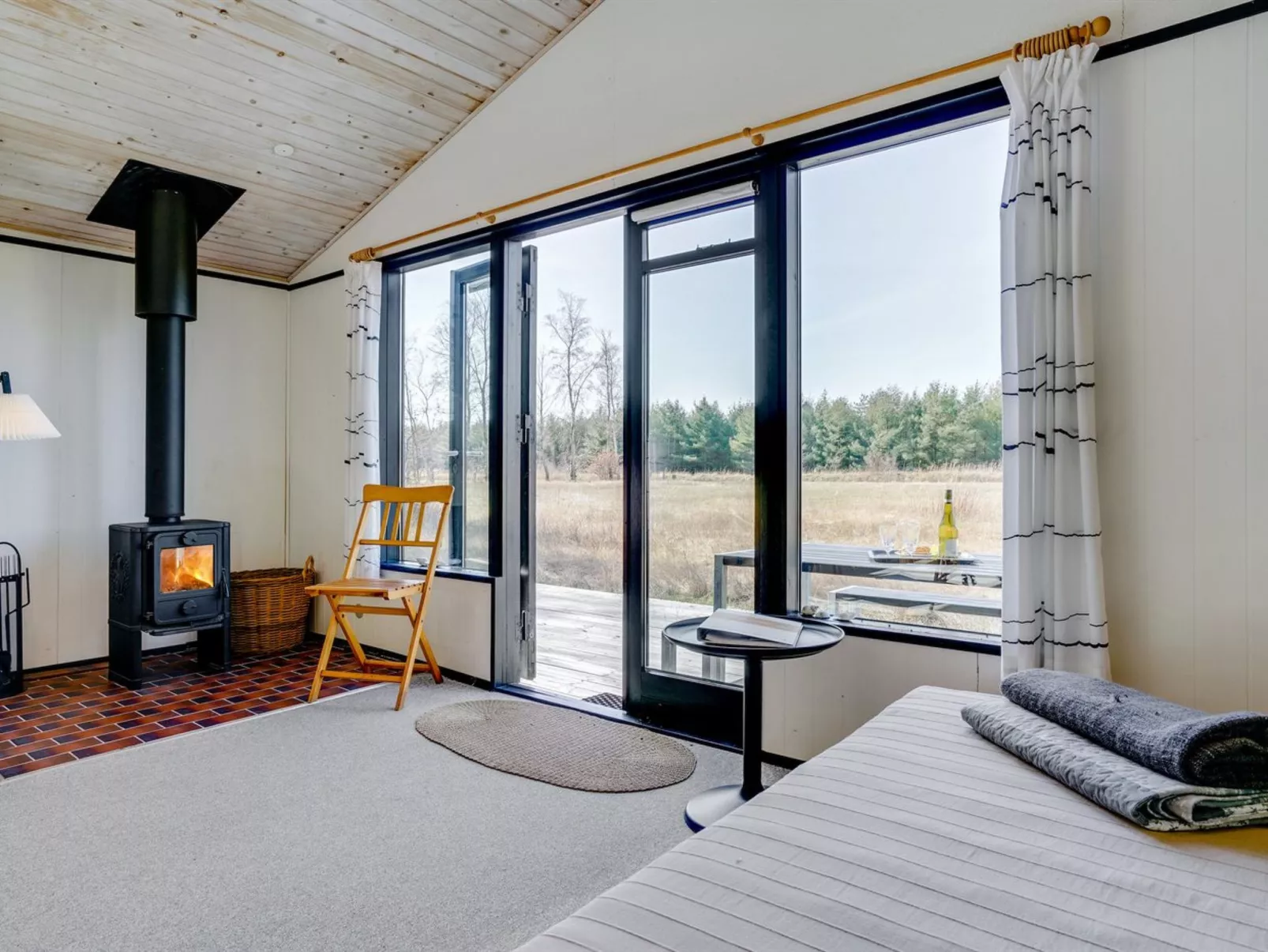 "Shayene" - 2.5km from the sea-Binnen