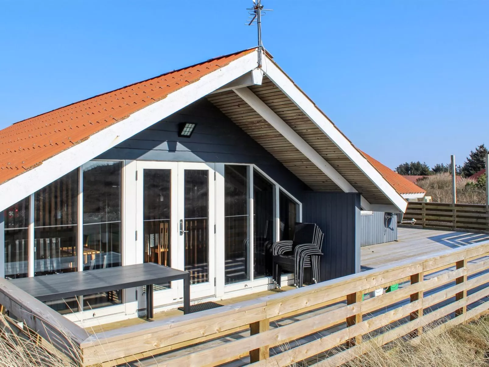 "Valia" - 400m to the inlet-Buiten