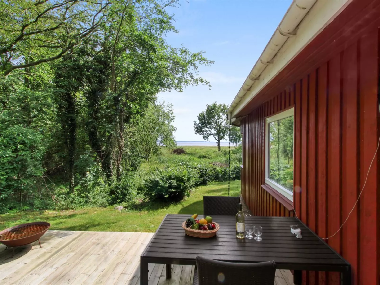 "Karlhovde" - 110m to the inlet in The Liim Fiord-Buiten