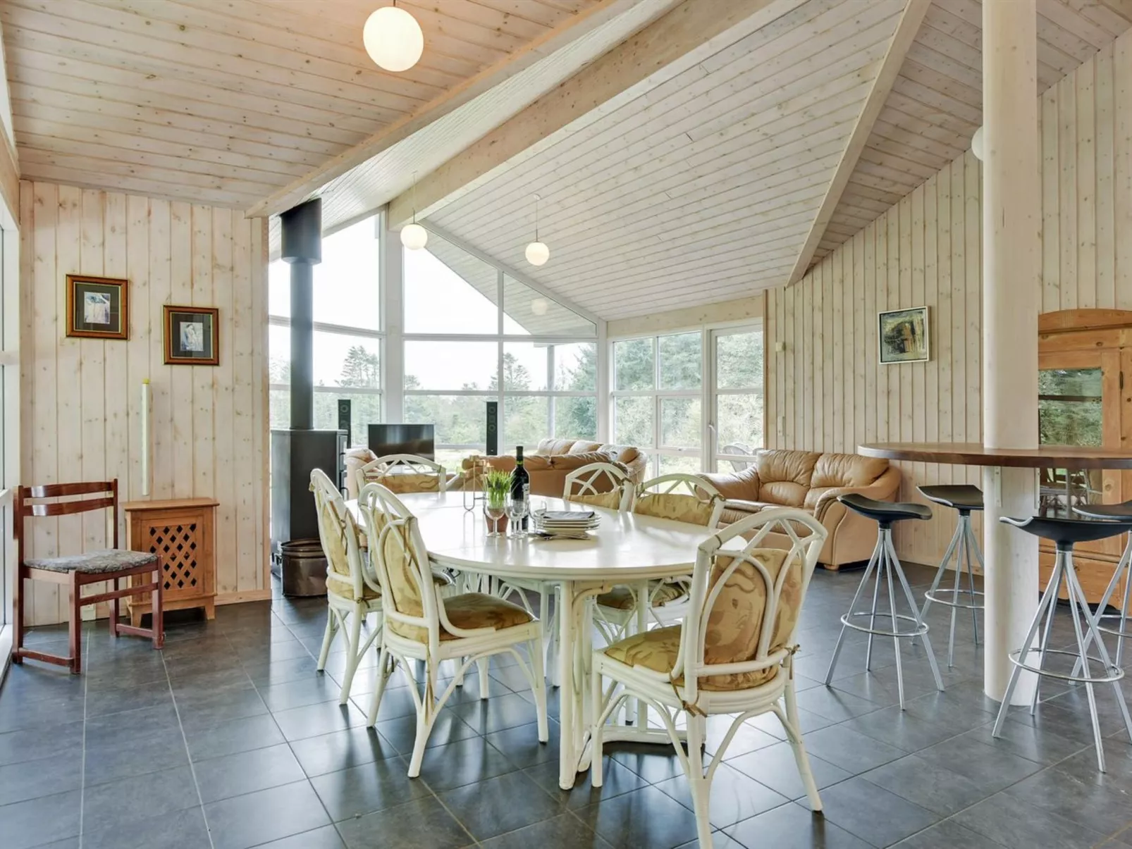 "Nayati" - 2km from the sea-Binnen