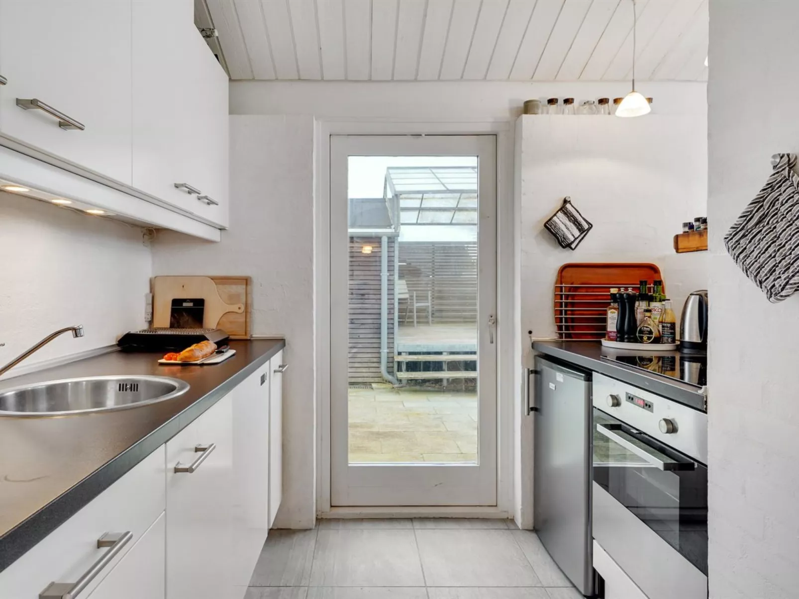"Gundborg" - 100m from the sea-Binnen