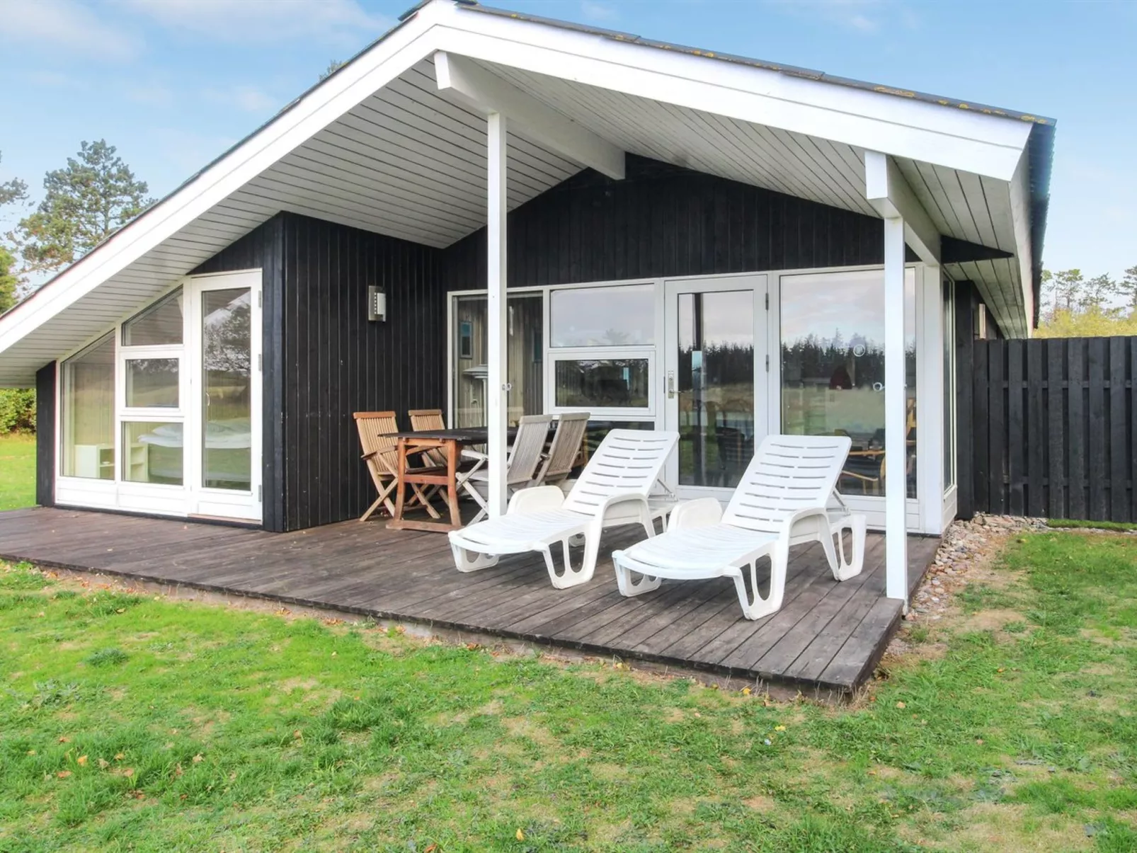 "Tuulikki" - 1.6km from the sea-Buiten