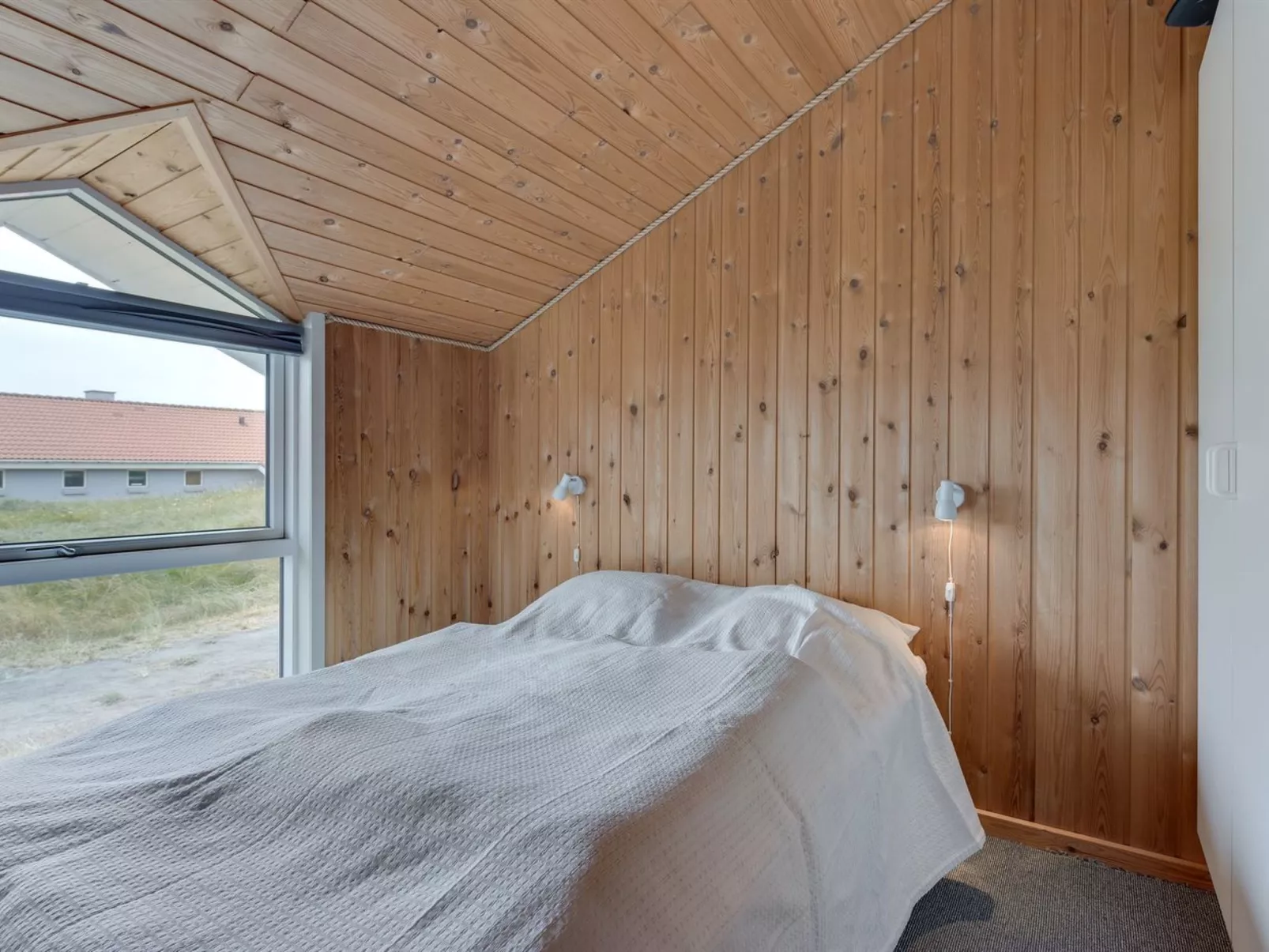 "Luzy" - 600m from the sea-Binnen