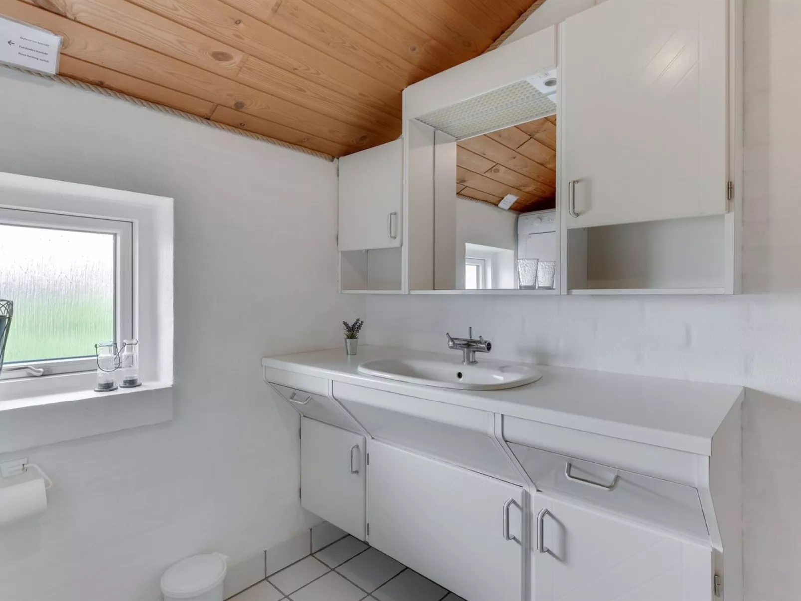 "Luzy" - 600m from the sea-Binnen