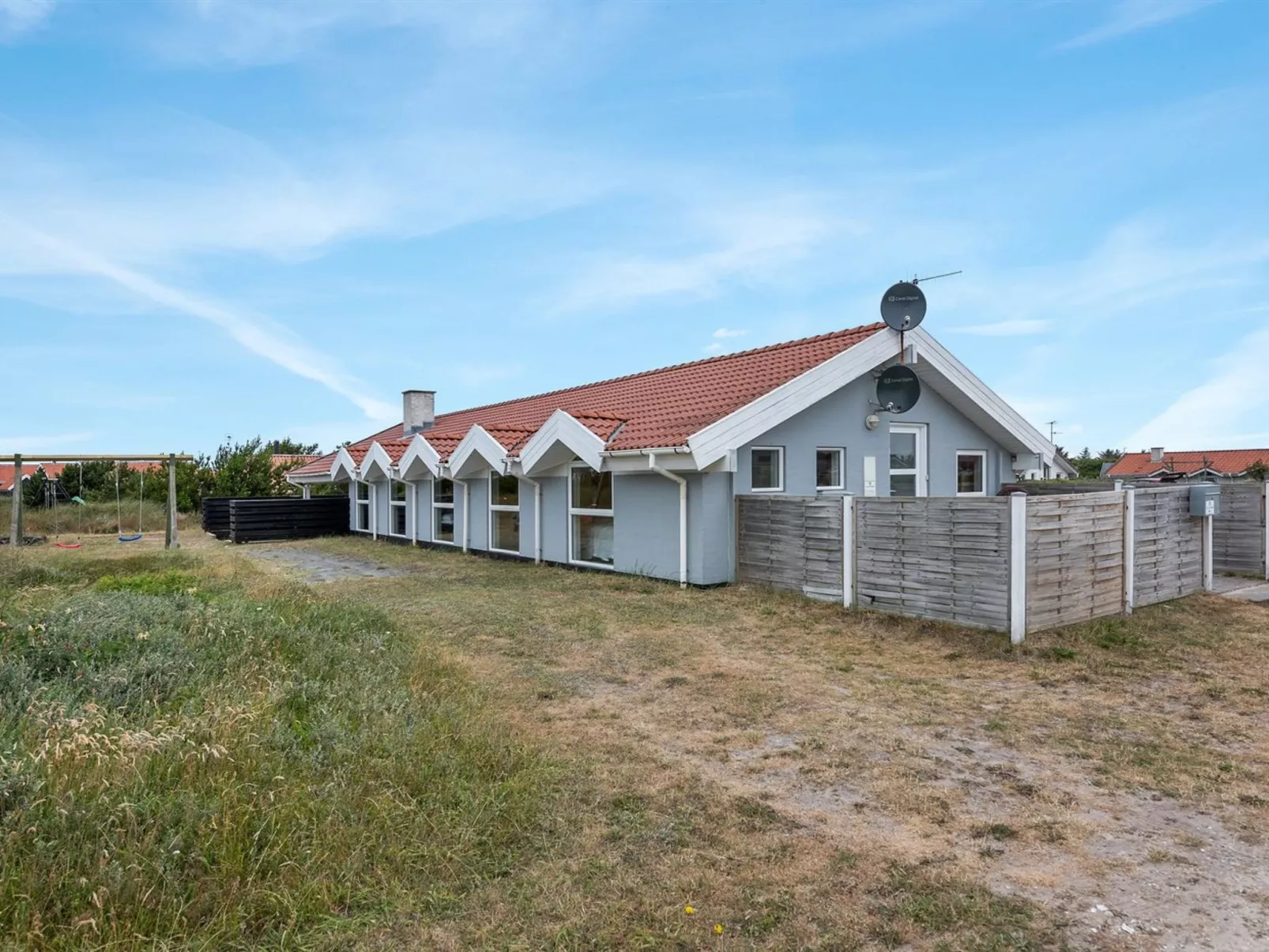 "Luzy" - 600m from the sea-Buiten