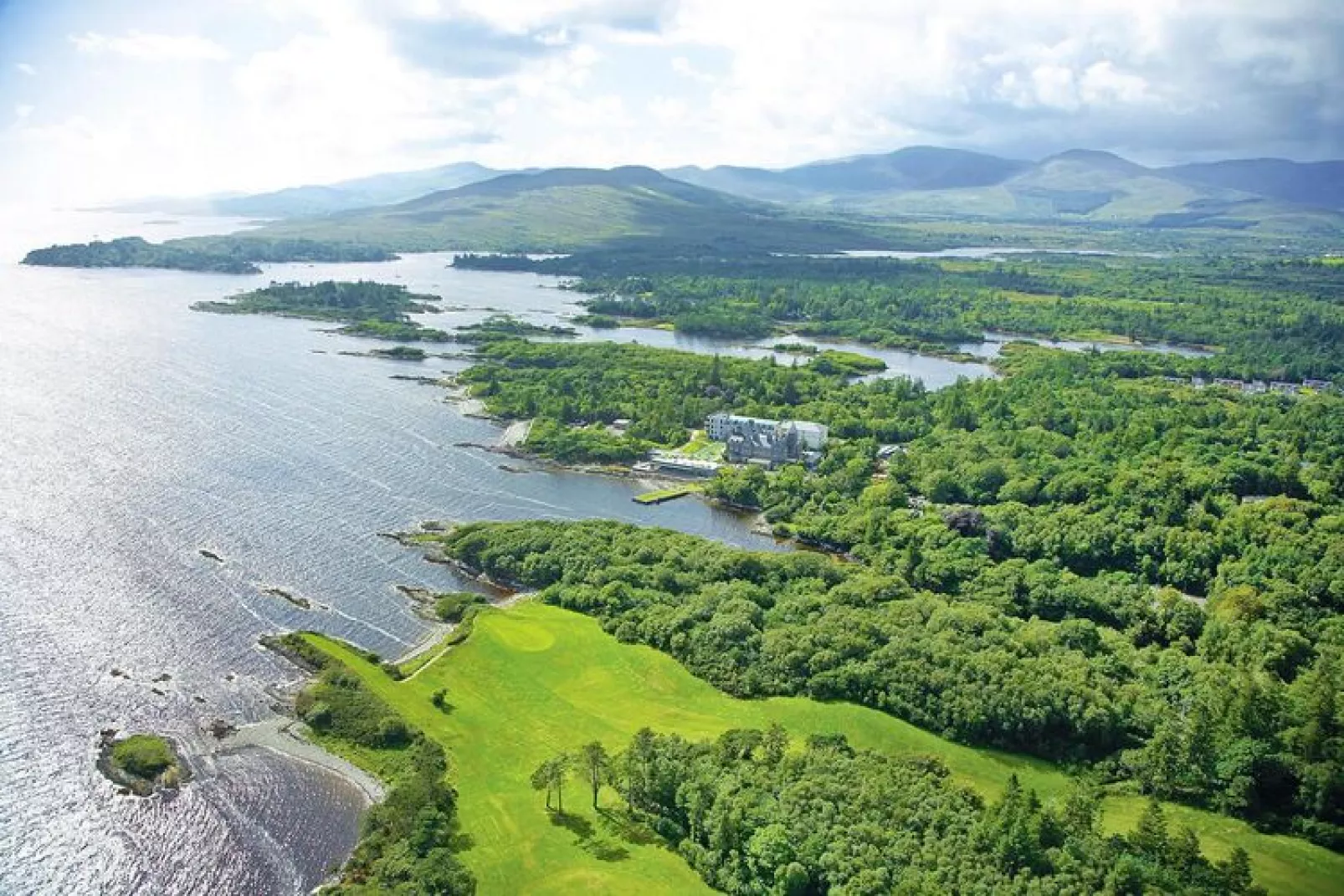 Semi-detached villa at The Woodland Villas Parknasilla Resort Sneem Co Kerry-Waterzicht