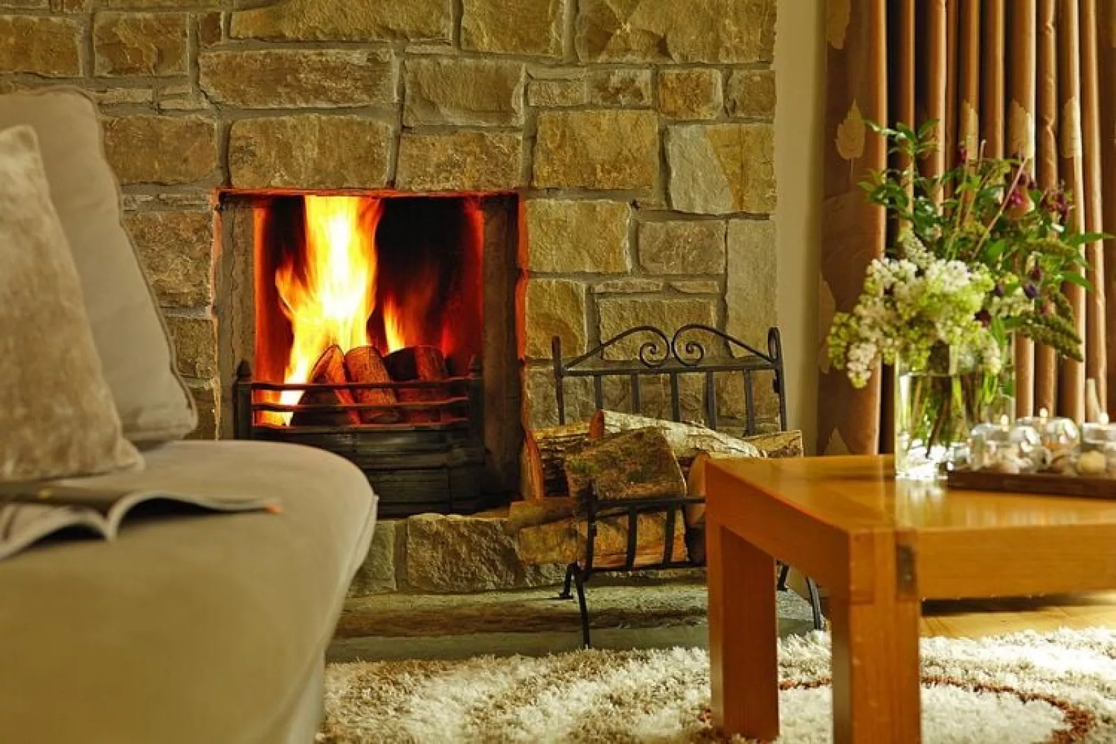 Semi-detached villa at The Woodland Villas Parknasilla Resort Sneem Co Kerry-Woonkamer