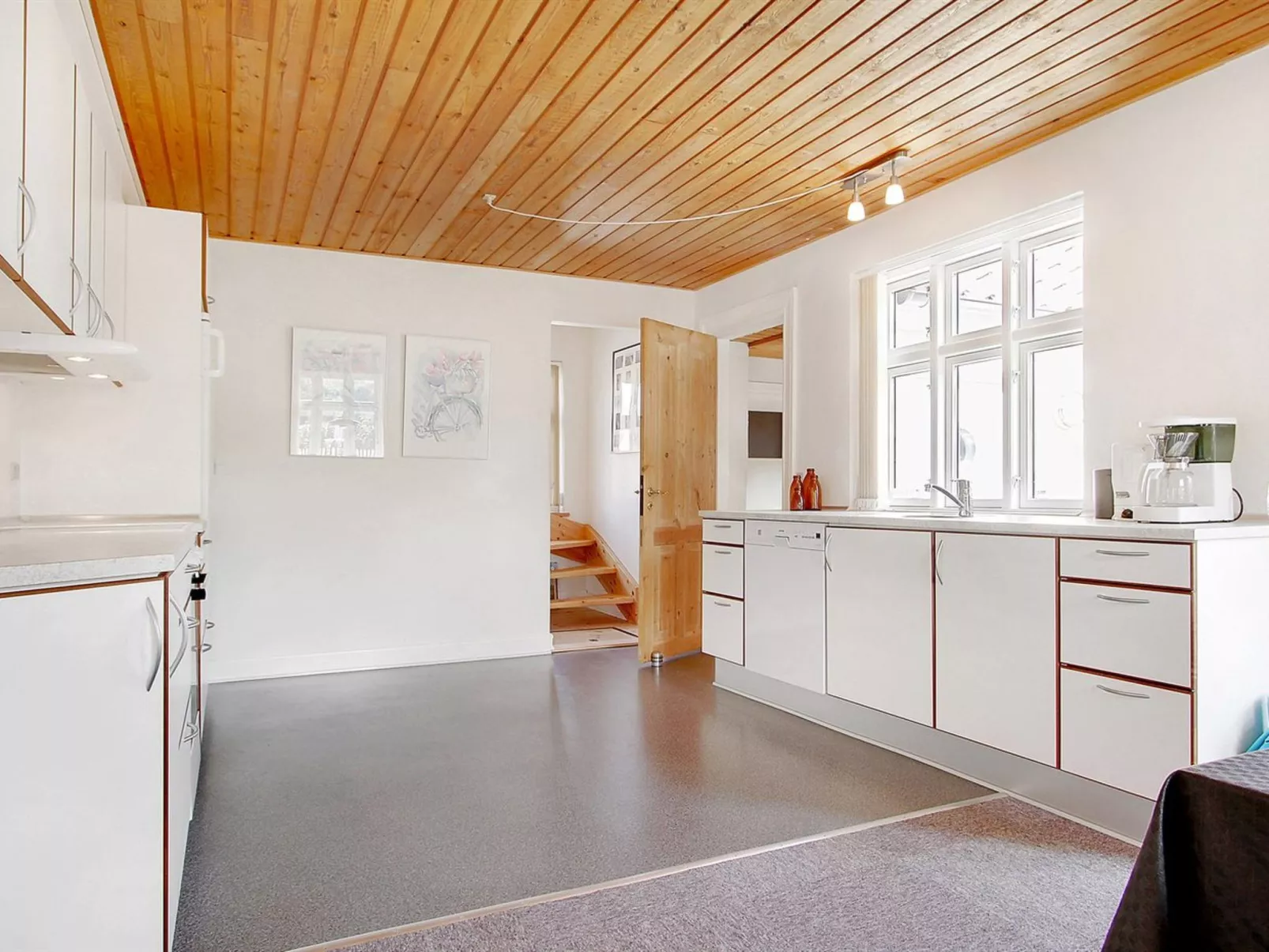 "Minte" - 450m from the sea-Binnen