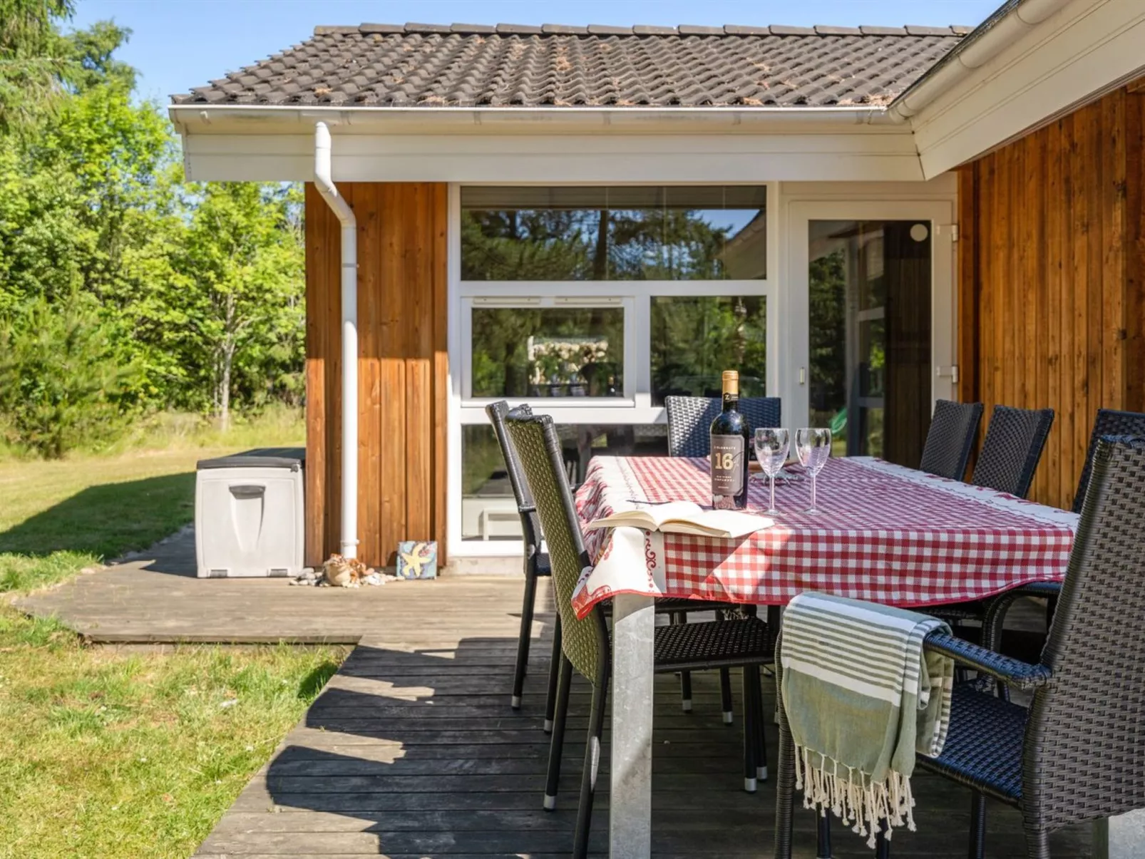 "Milda" - 1.9km from the sea-Buiten