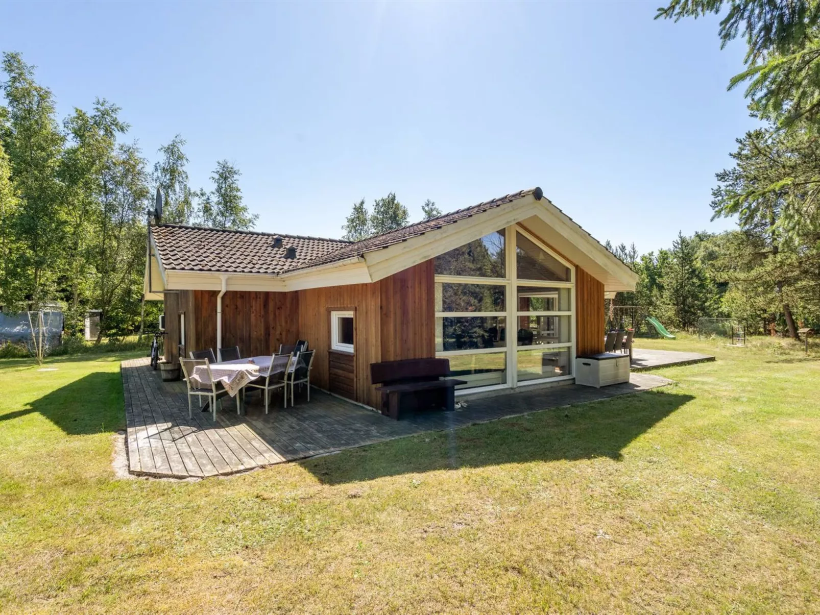 "Milda" - 1.9km from the sea-Buiten