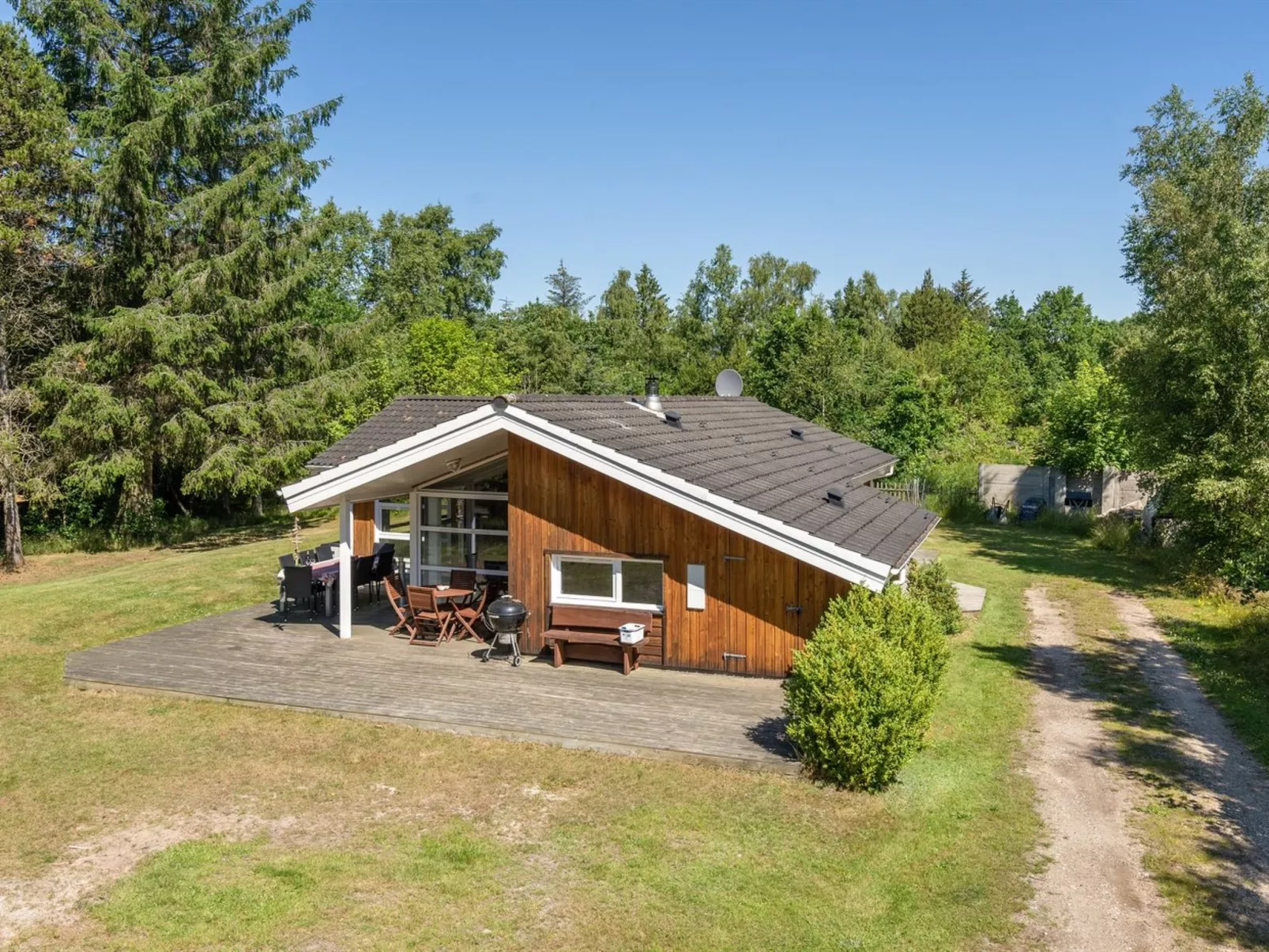 "Milda" - 1.9km from the sea-Buiten