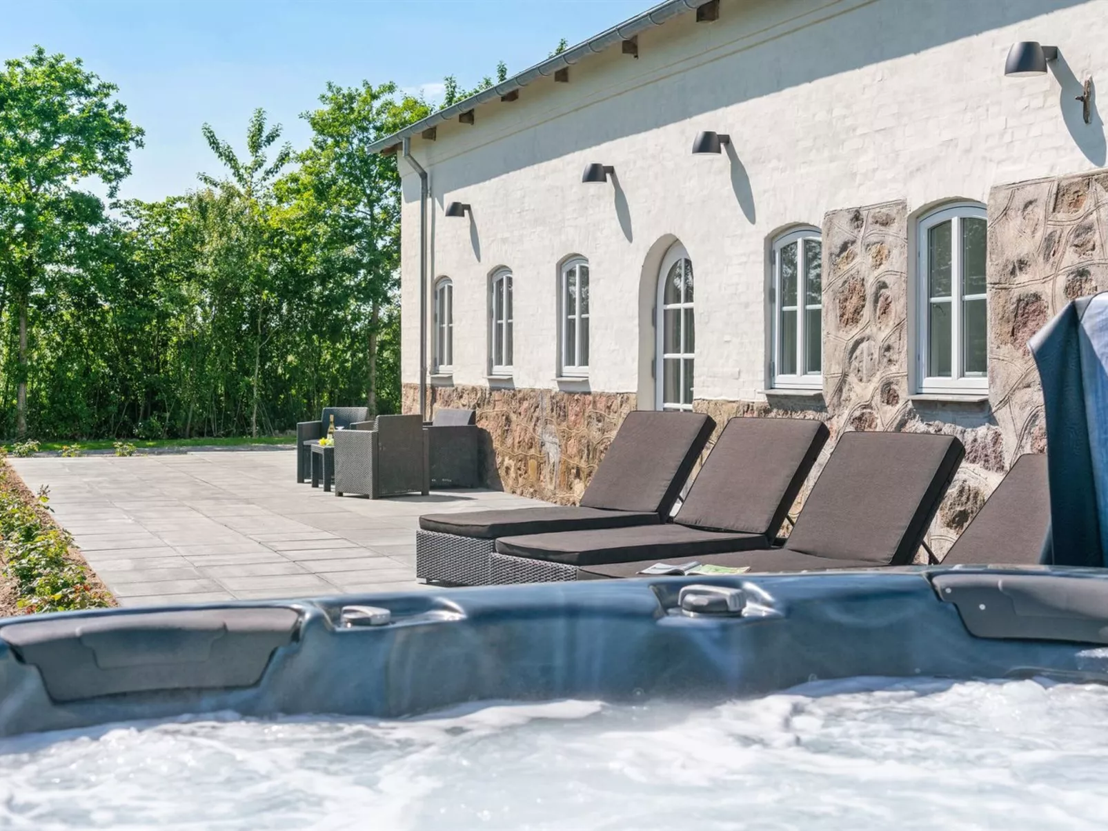 "Brothir" - all inclusive-Buiten