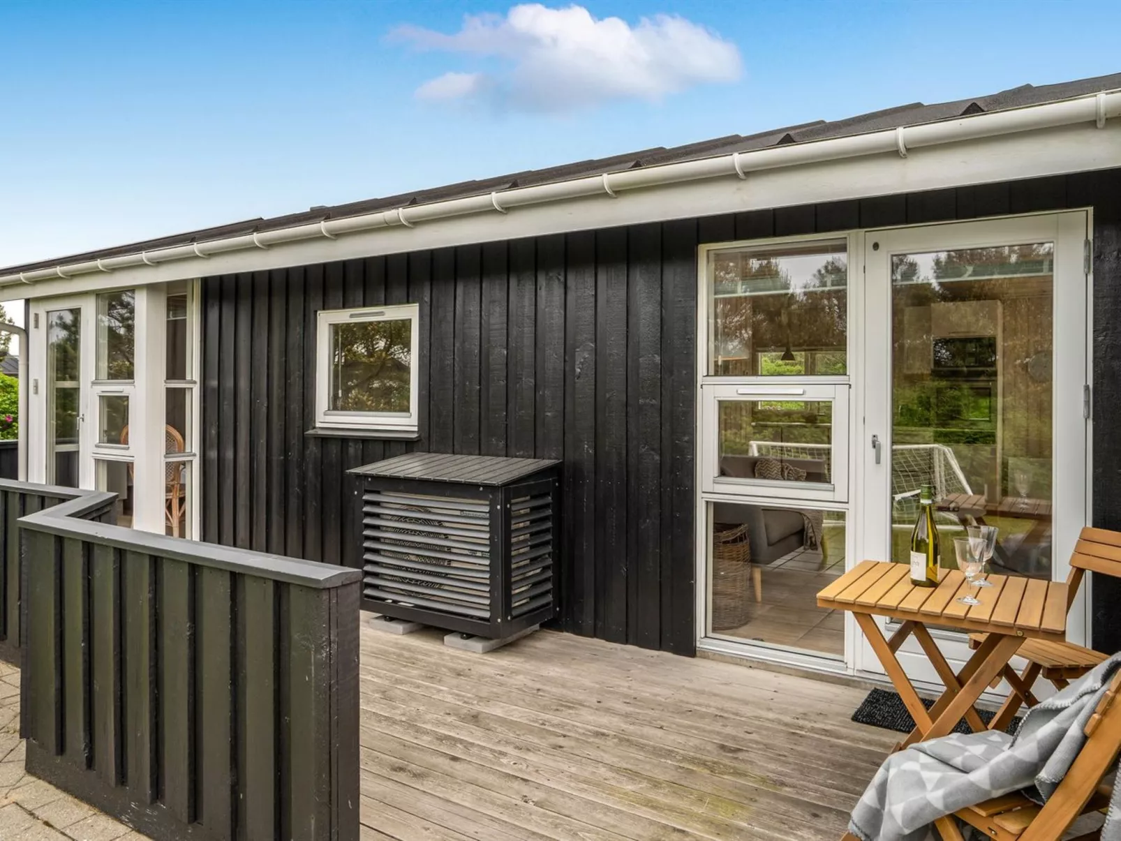 "Arkil" - 300m from the sea-Buiten