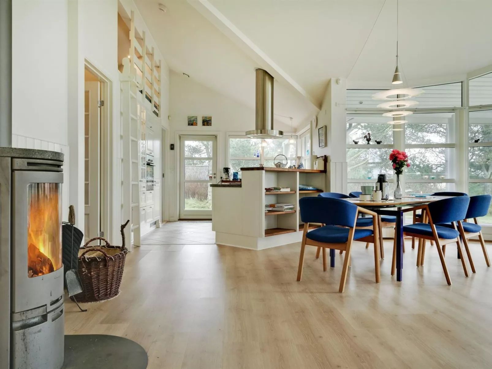 "Elga" - 1.8km from the sea-Binnen