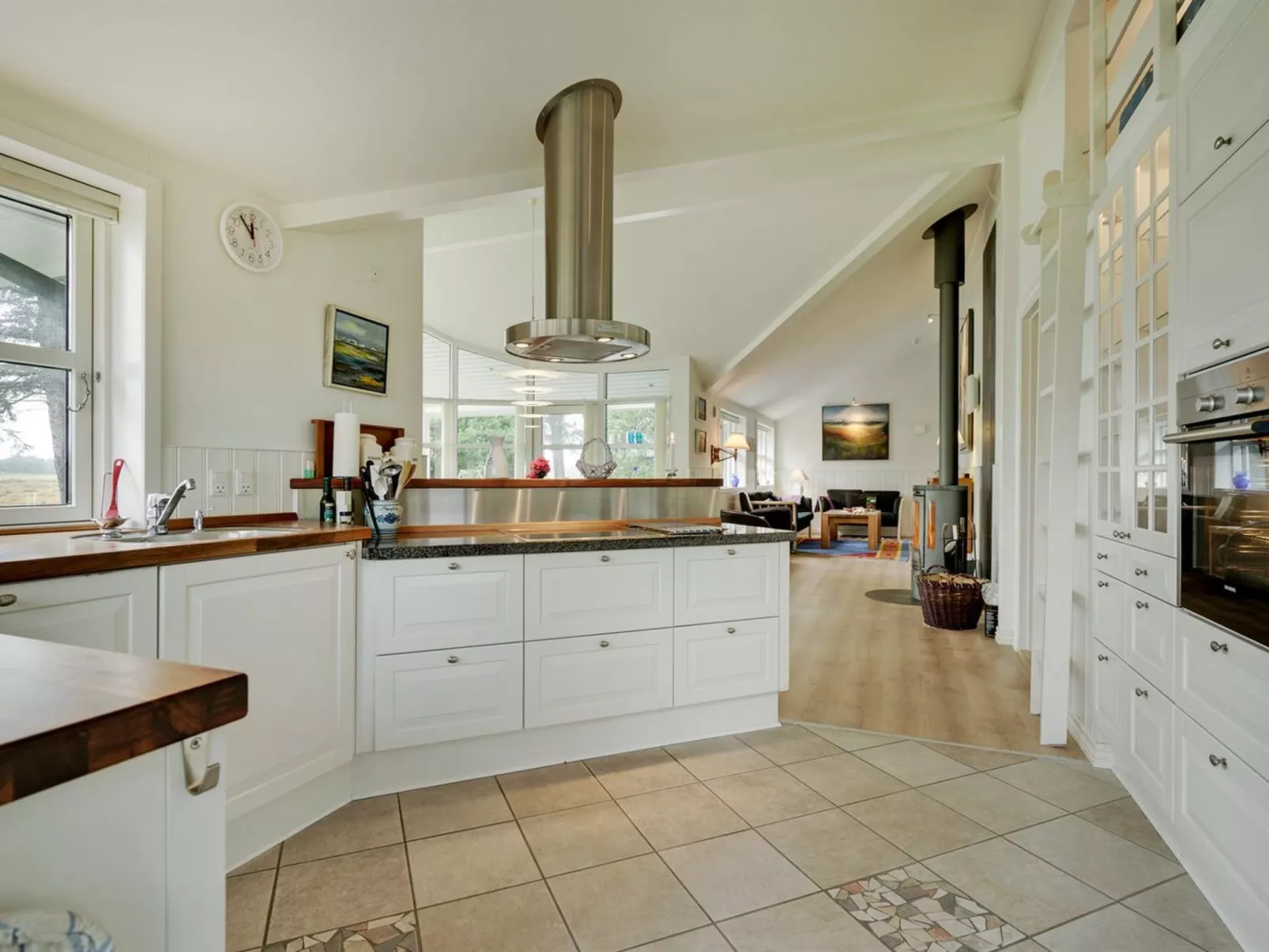 "Elga" - 1.8km from the sea-Binnen