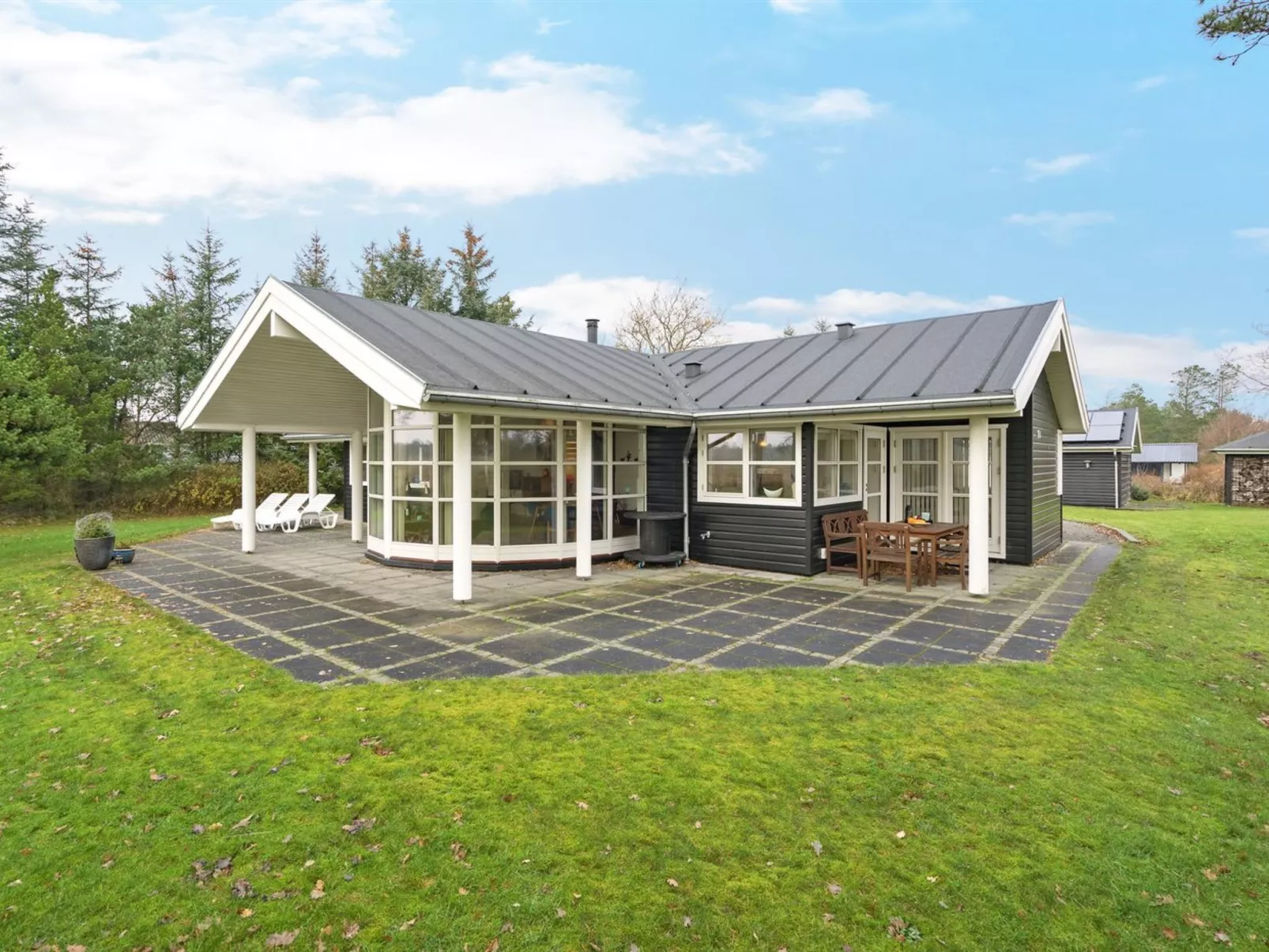 "Elga" - 1.8km from the sea-Buiten