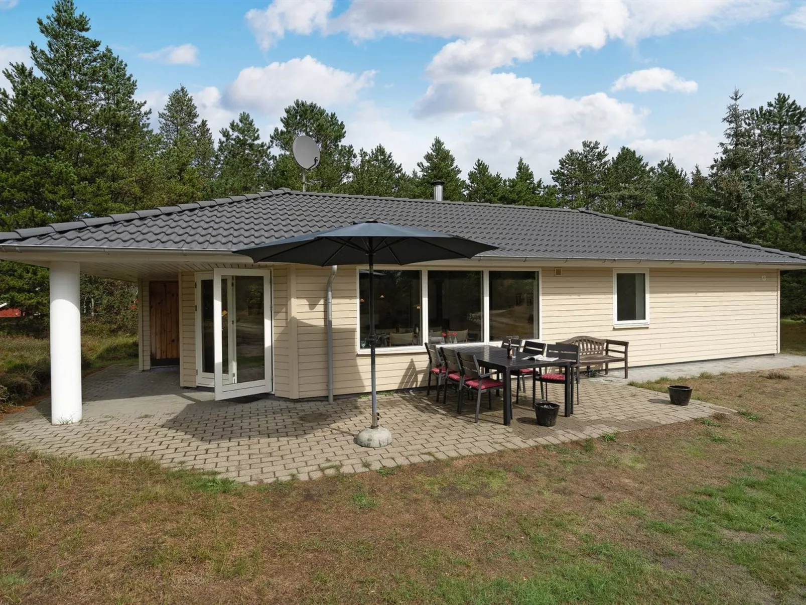 "Micke" - 3.2km from the sea-Buiten