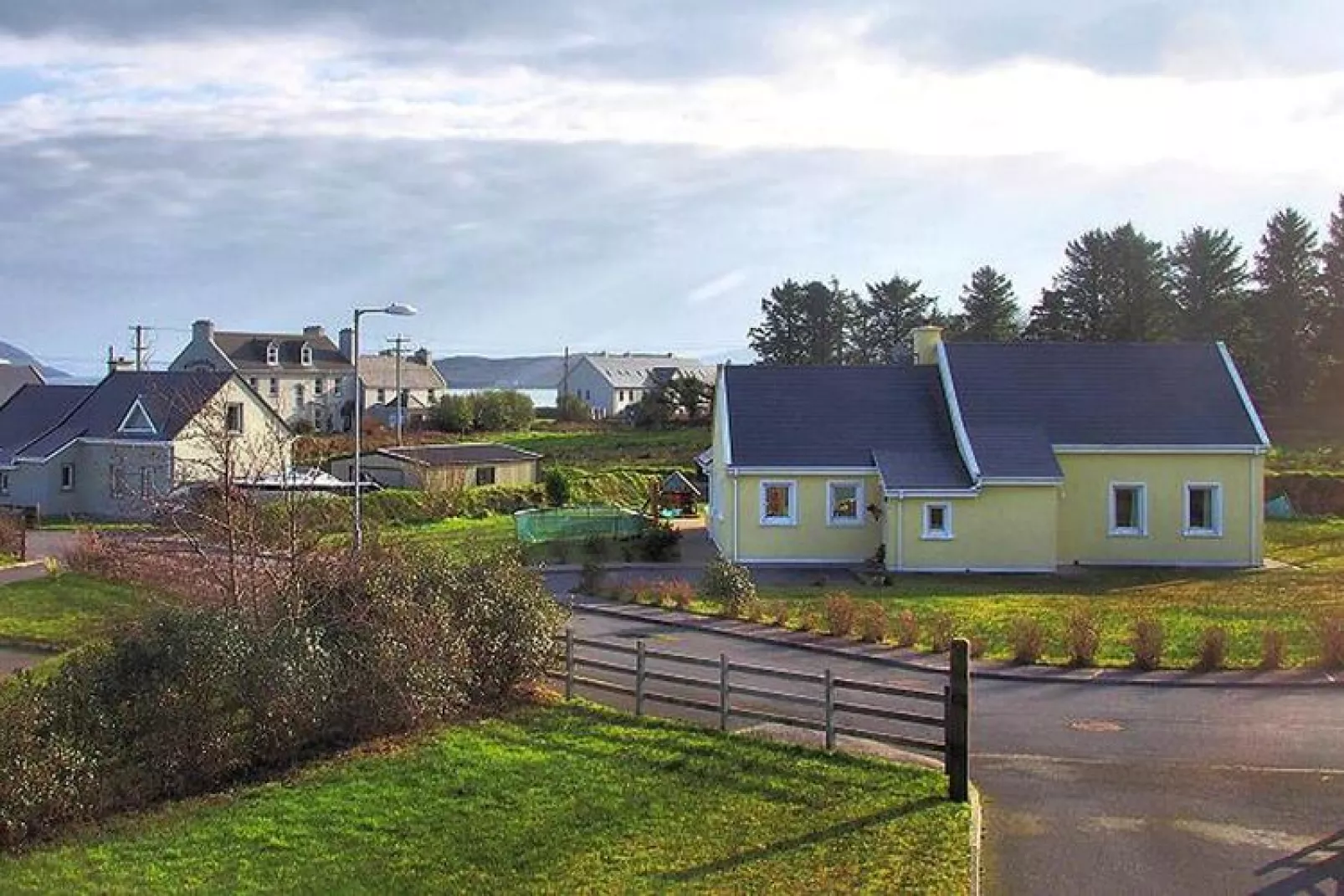 Holiday Home Horse Island View Ballinskelligs Co Kerry-Buitenkant zomer