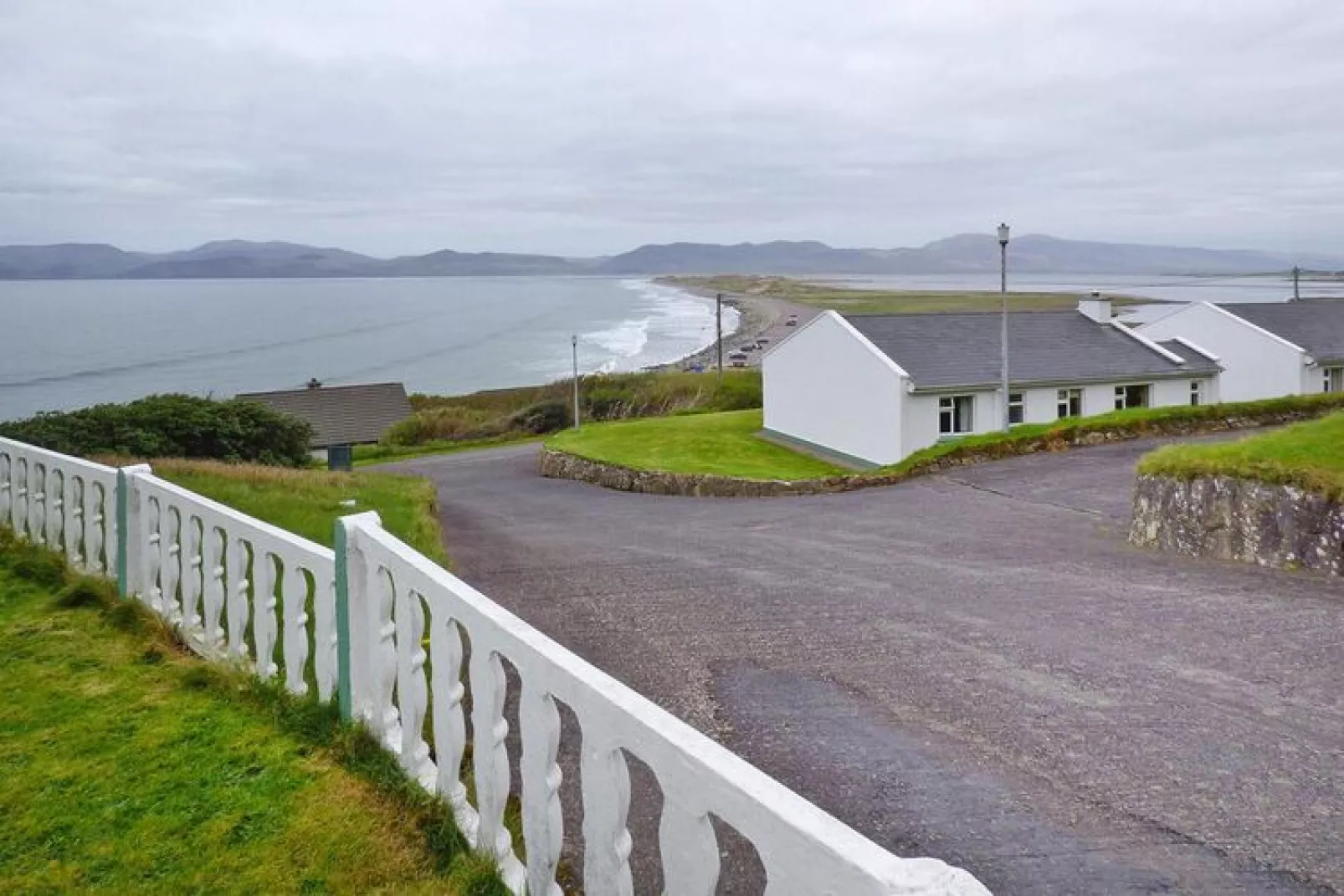 Rossbeigh Beach Holiday Cottages in Glenbeigh Co Kerry