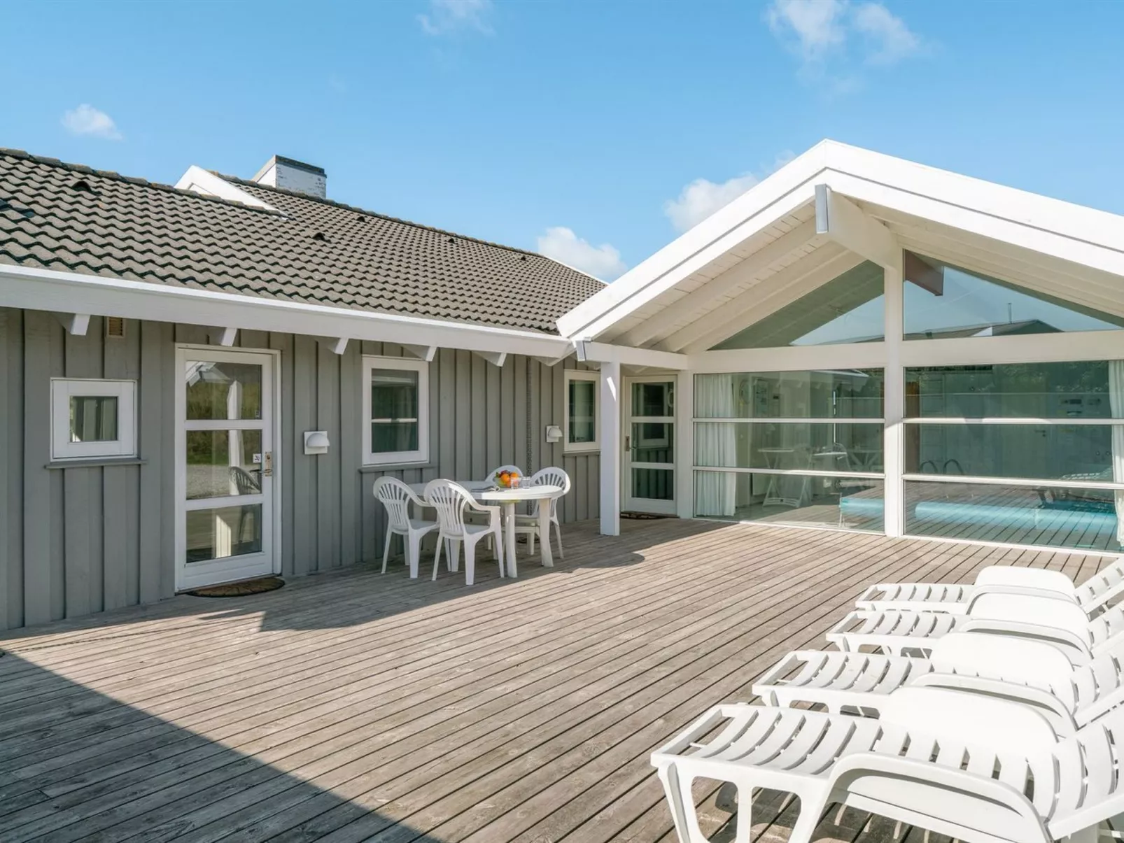 "Anne" - 100m from the sea-Buiten