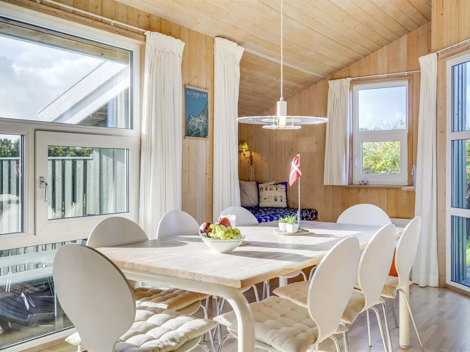 "Sofja" - 150m from the sea-Binnen