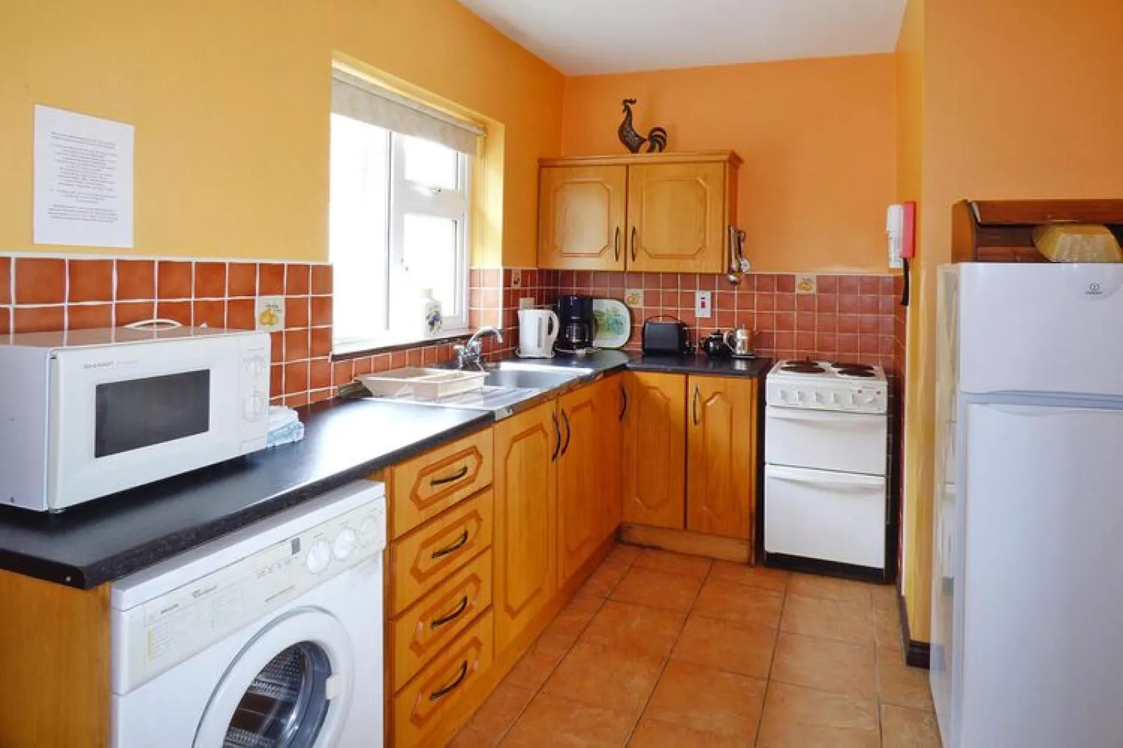 Rossbeigh Beach Holiday Cottages in Glenbeigh Co Kerry-Keuken
