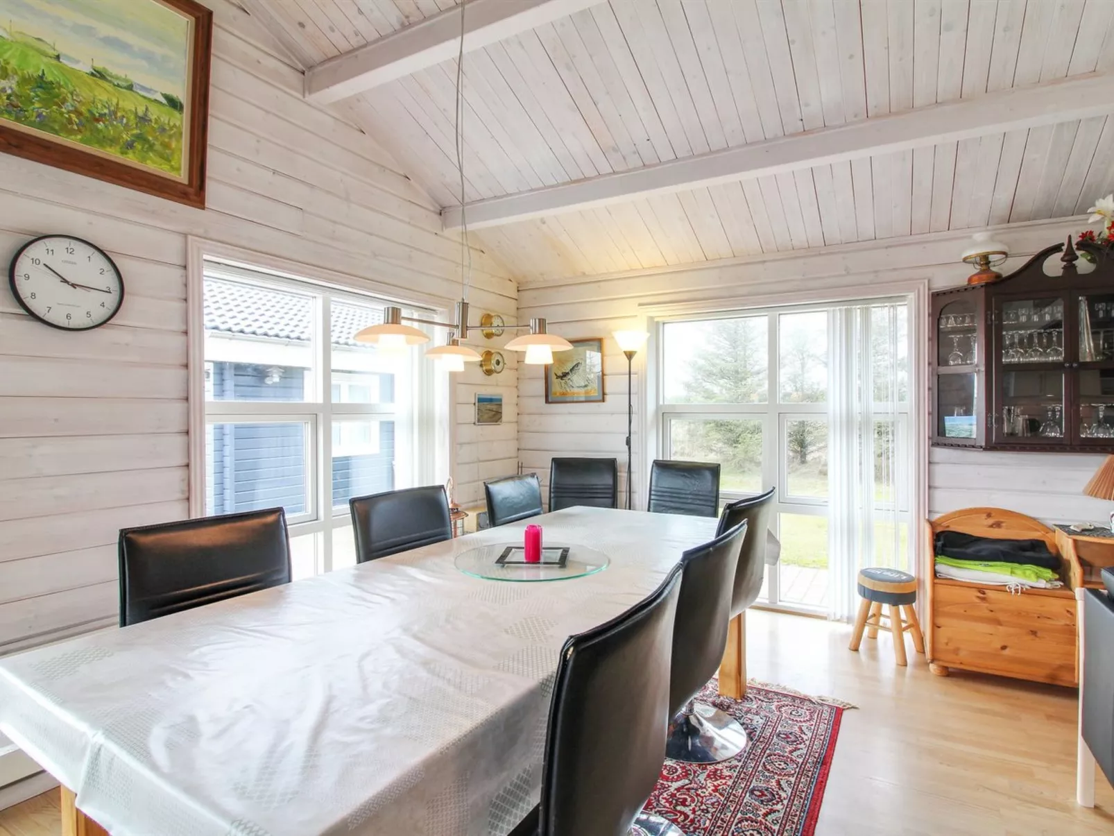 "Mathy" - 900m from the sea-Binnen
