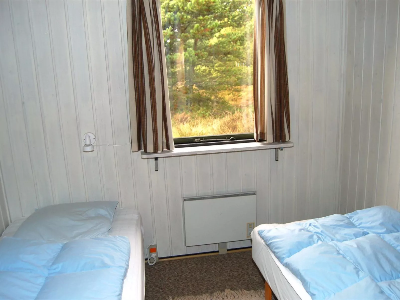 "Falki" - 2.5km from the sea-Binnen