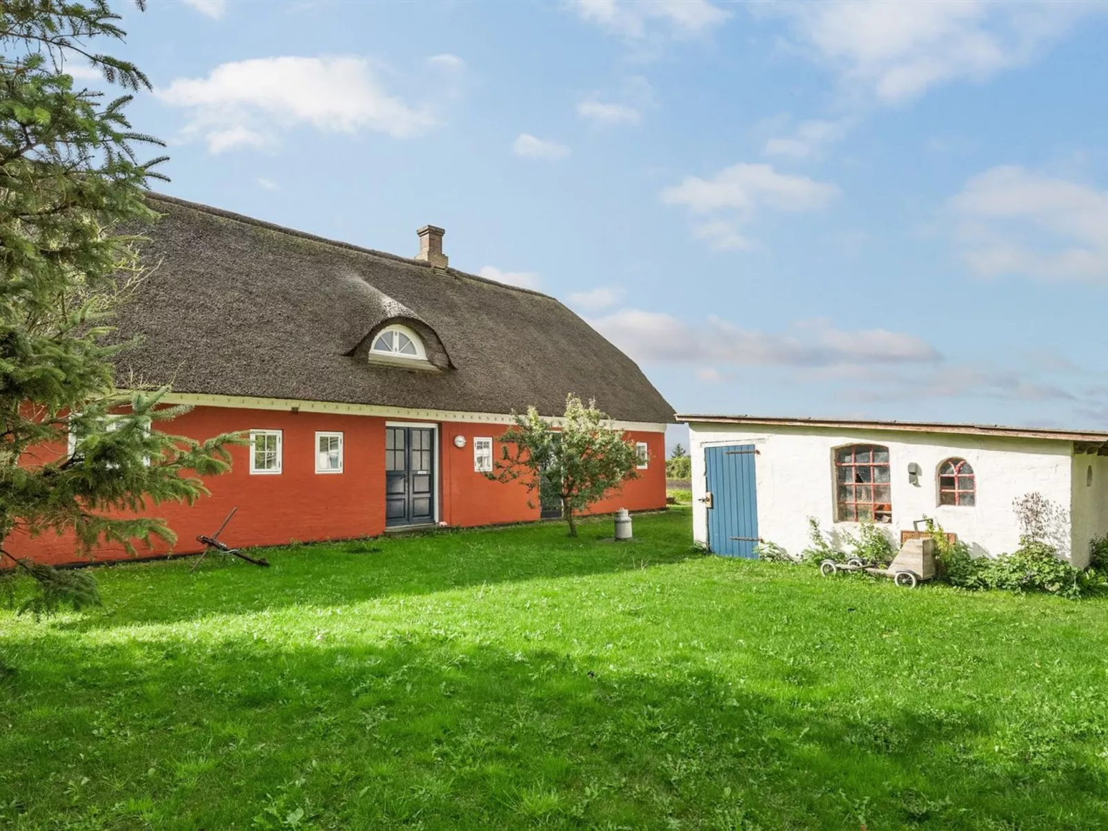 "Kielo" - 10km from the sea-Buiten