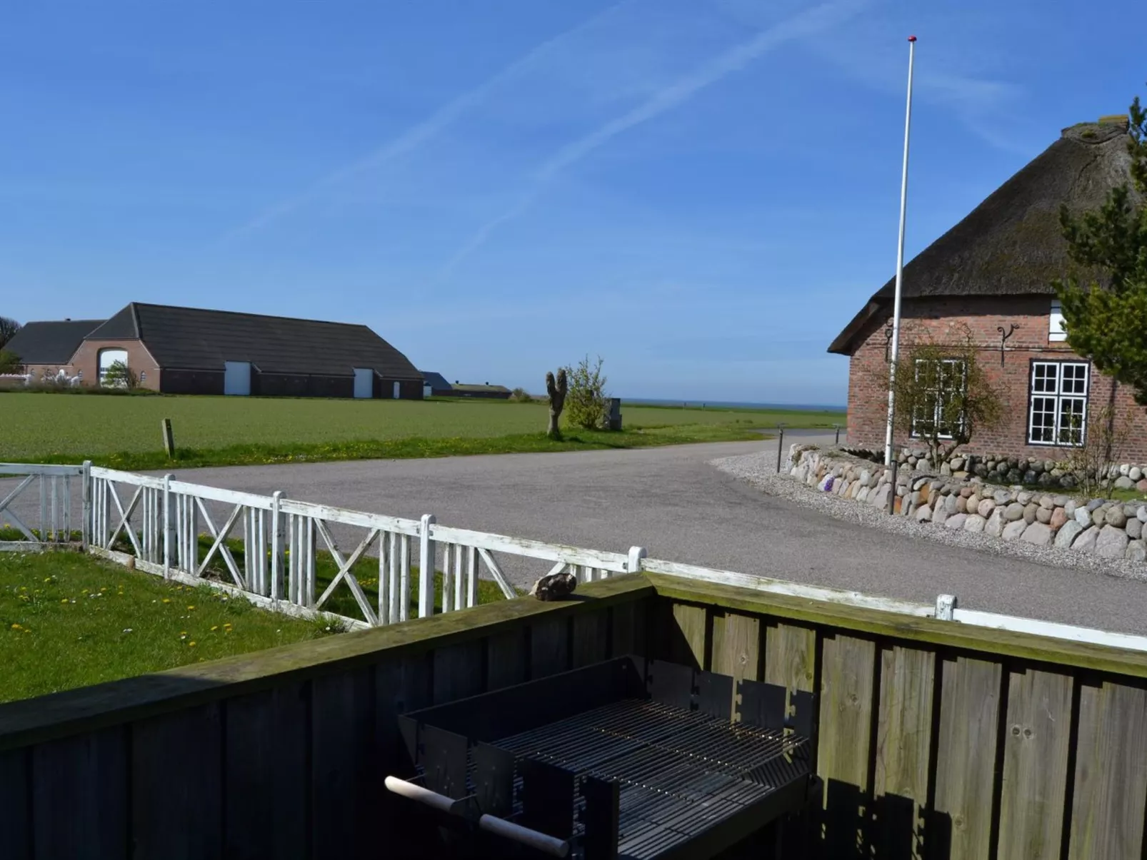 "Adine" - 13km from the sea-Buiten