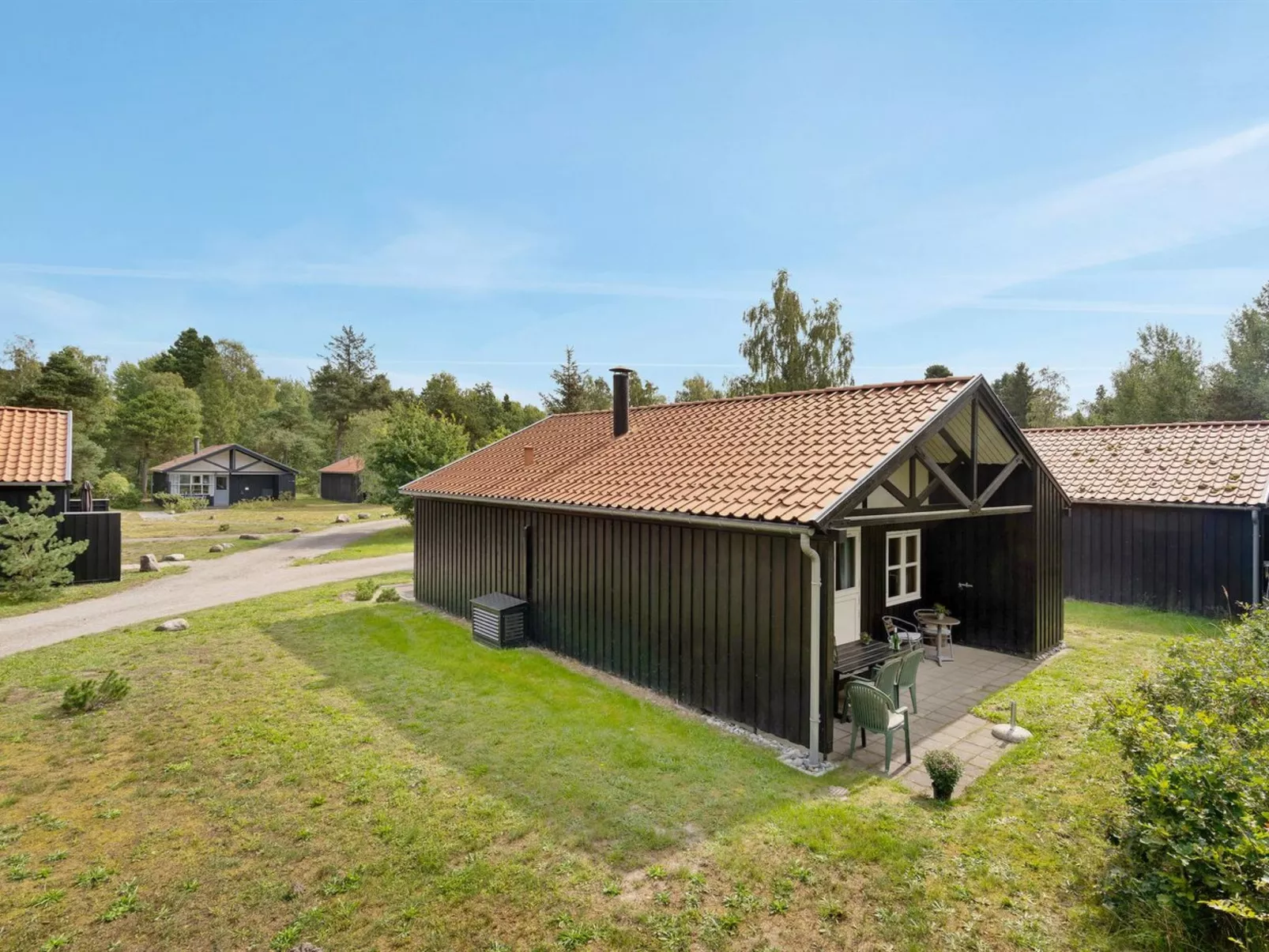 "Trine" - 150m from the sea-Buiten