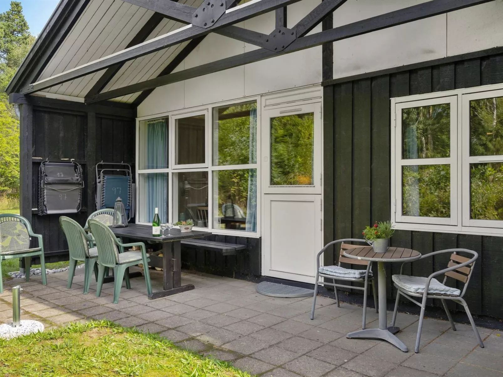 "Trine" - 150m from the sea-Buiten