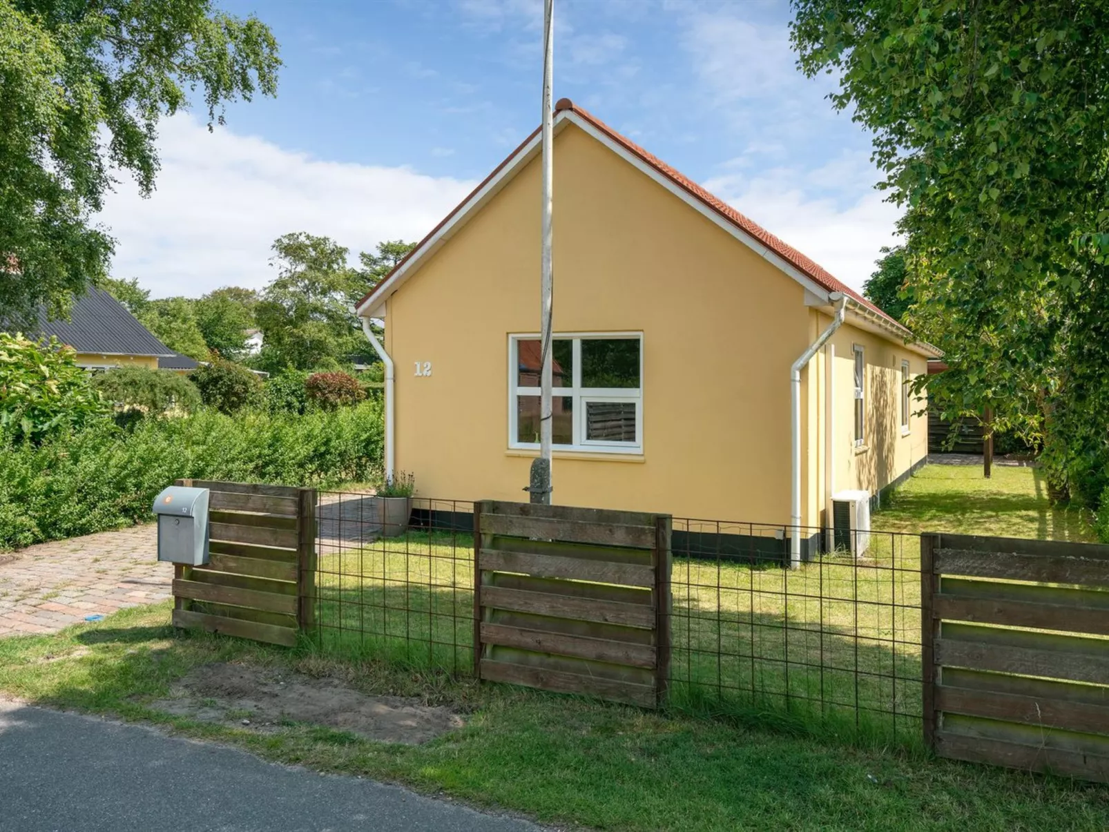 "Øthi"-Buiten