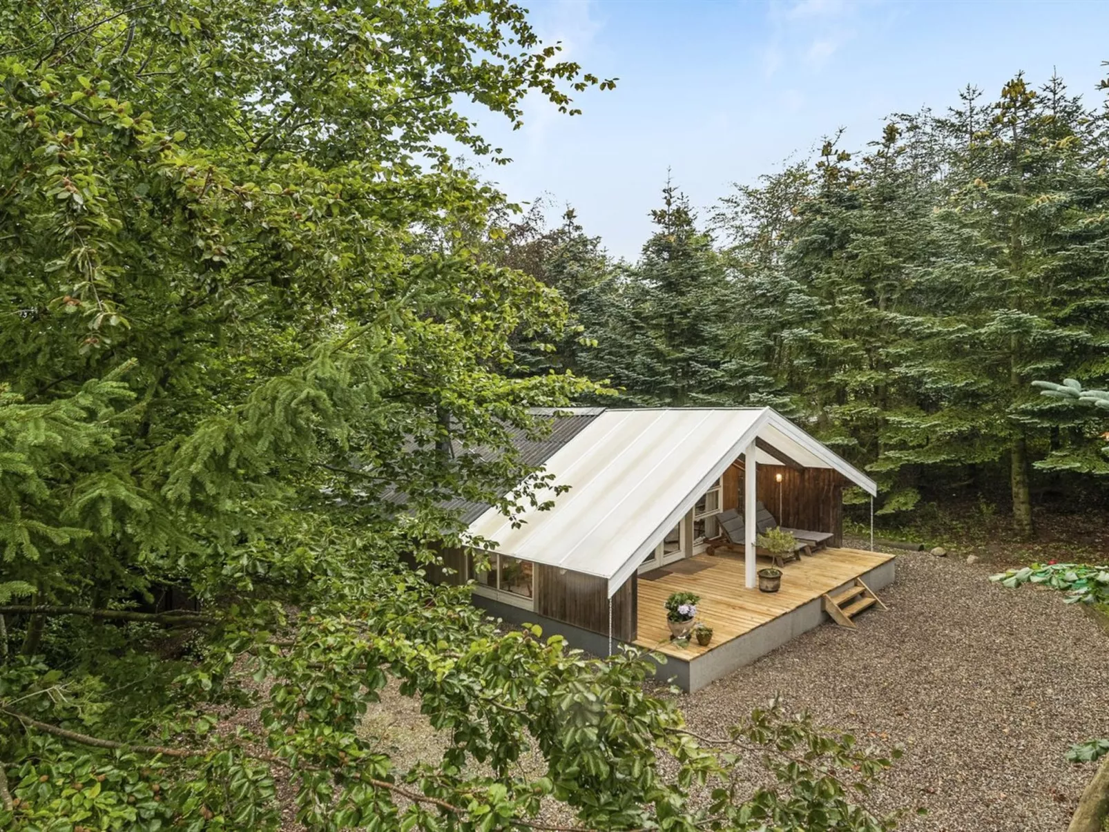 "Swenki" - 29km from the sea-Buiten
