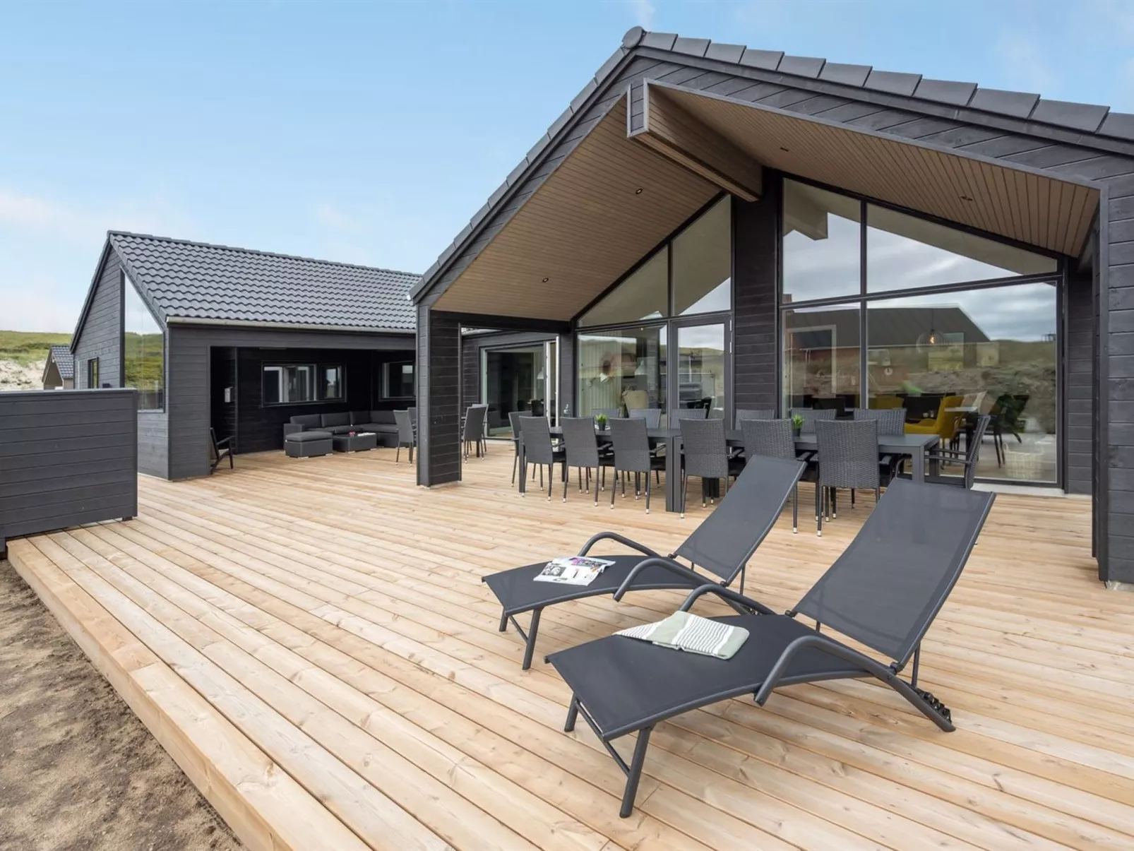 "Nedelka" - 100m from the sea-Buiten