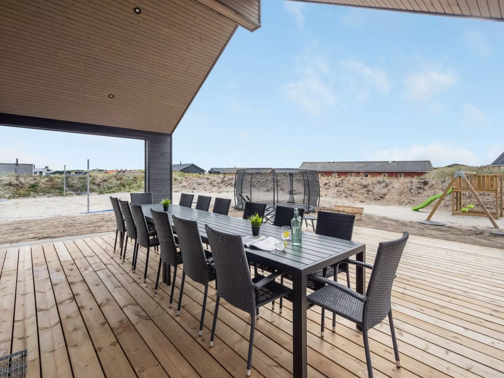 "Nedelka" - 100m from the sea-Binnen