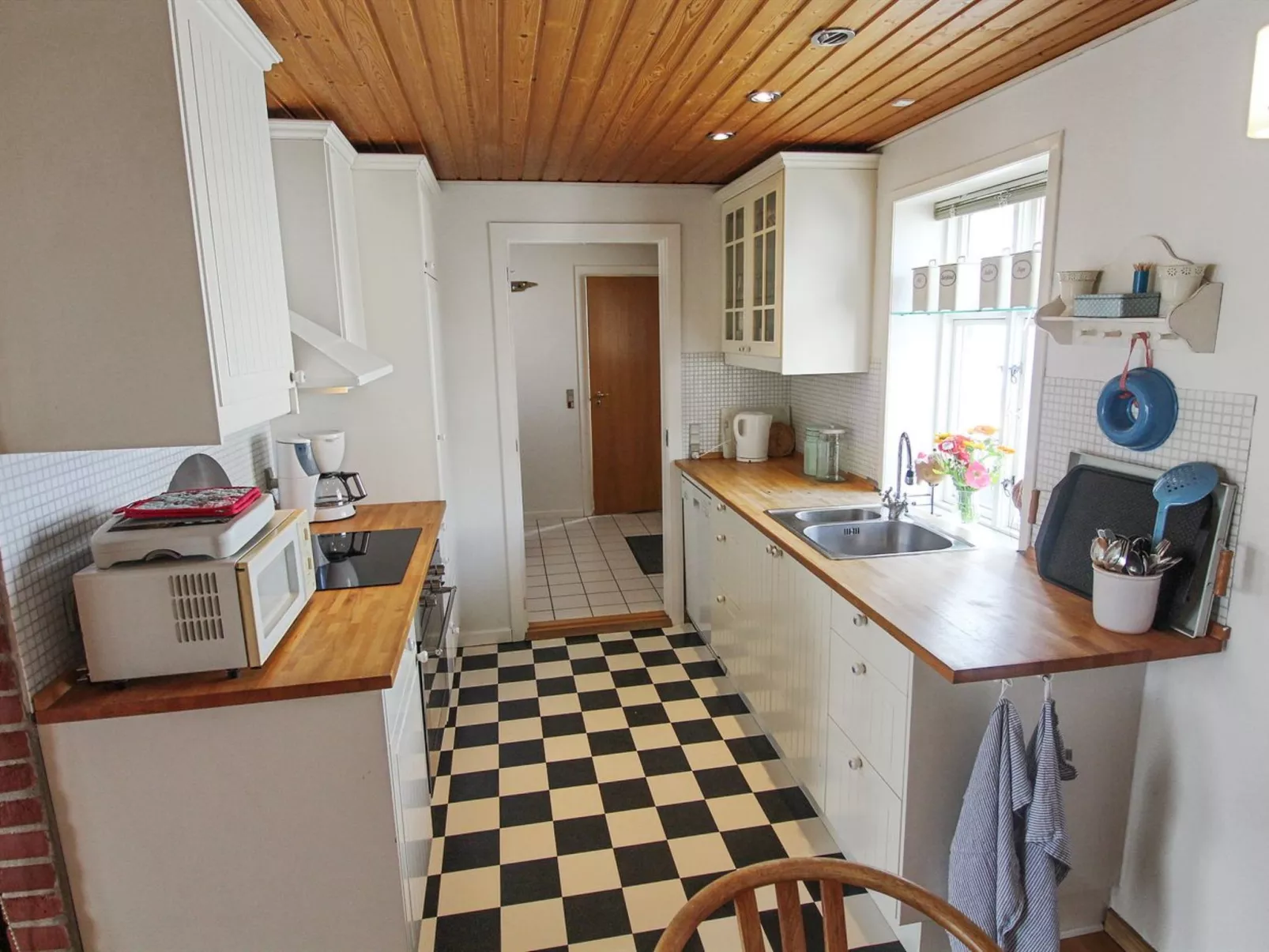 "Amra" - 200m from the sea-Binnen