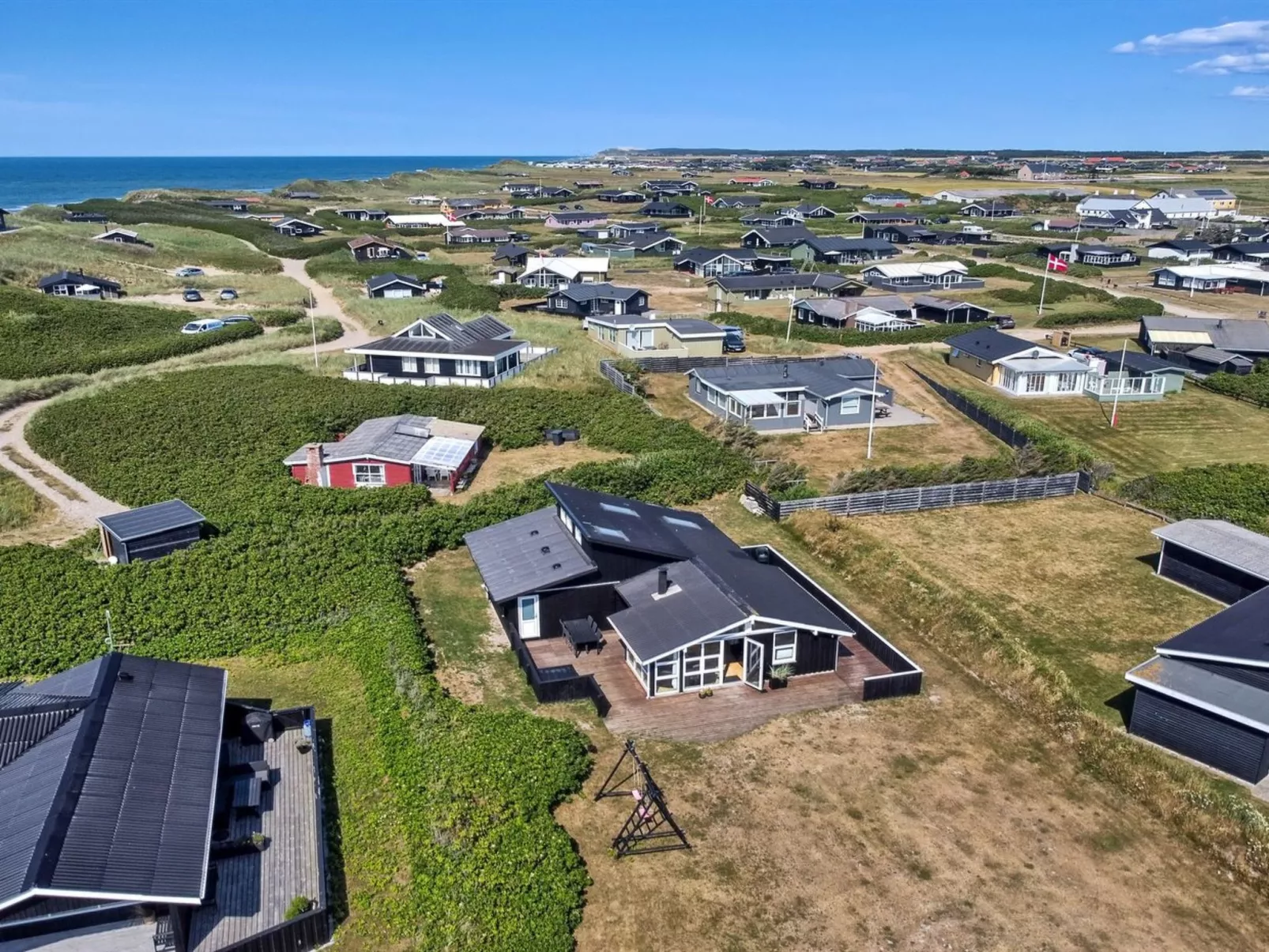 "Hroswitha" - 100m from the sea-Buiten