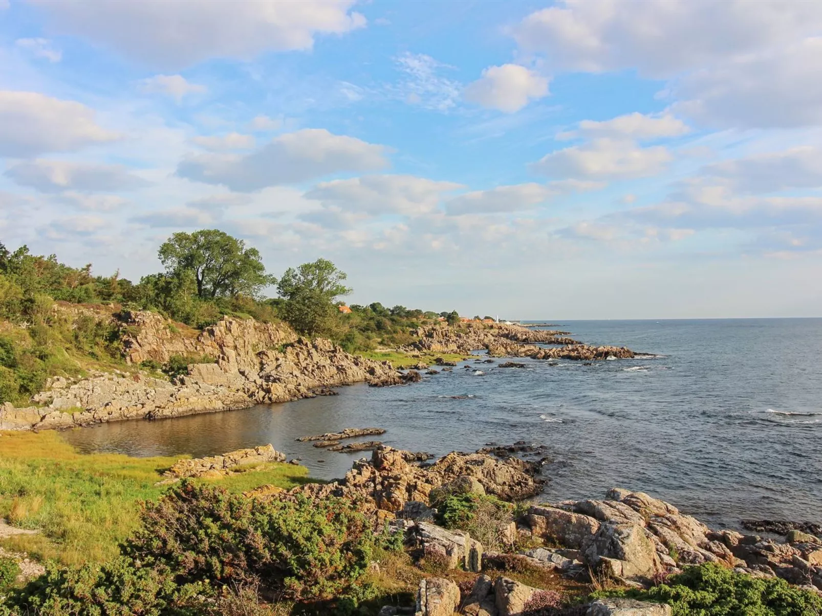 "Thorsten" - 500m from the sea-Buiten