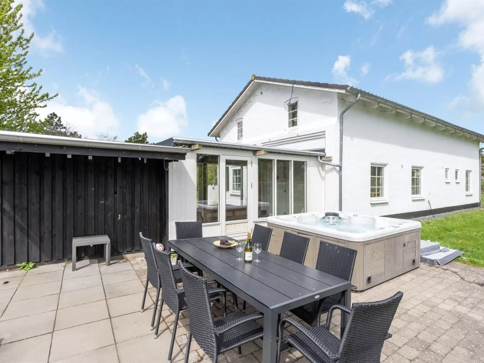 "Rea" - 5km from the sea-Buiten
