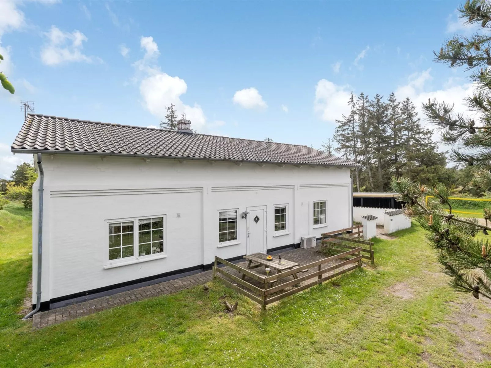 "Rea" - 5km from the sea-Buiten