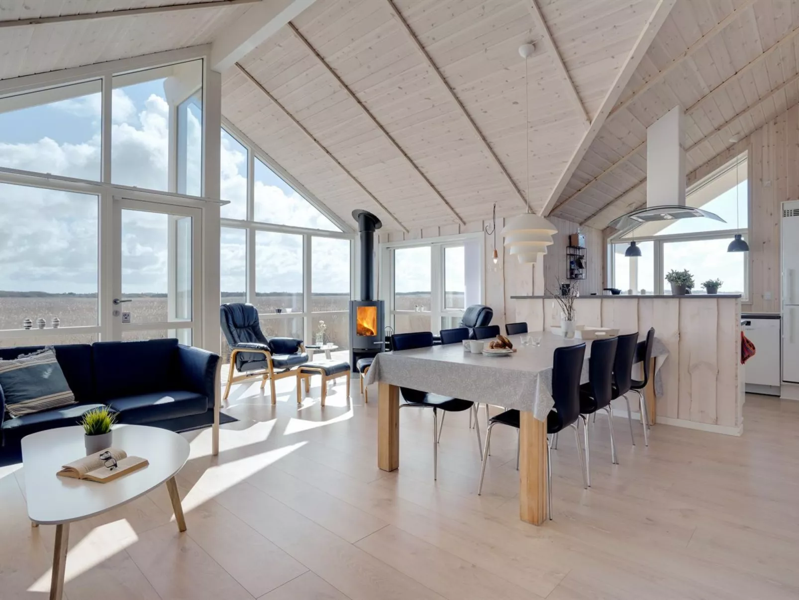 "Jonna" - 700m from the sea-Binnen